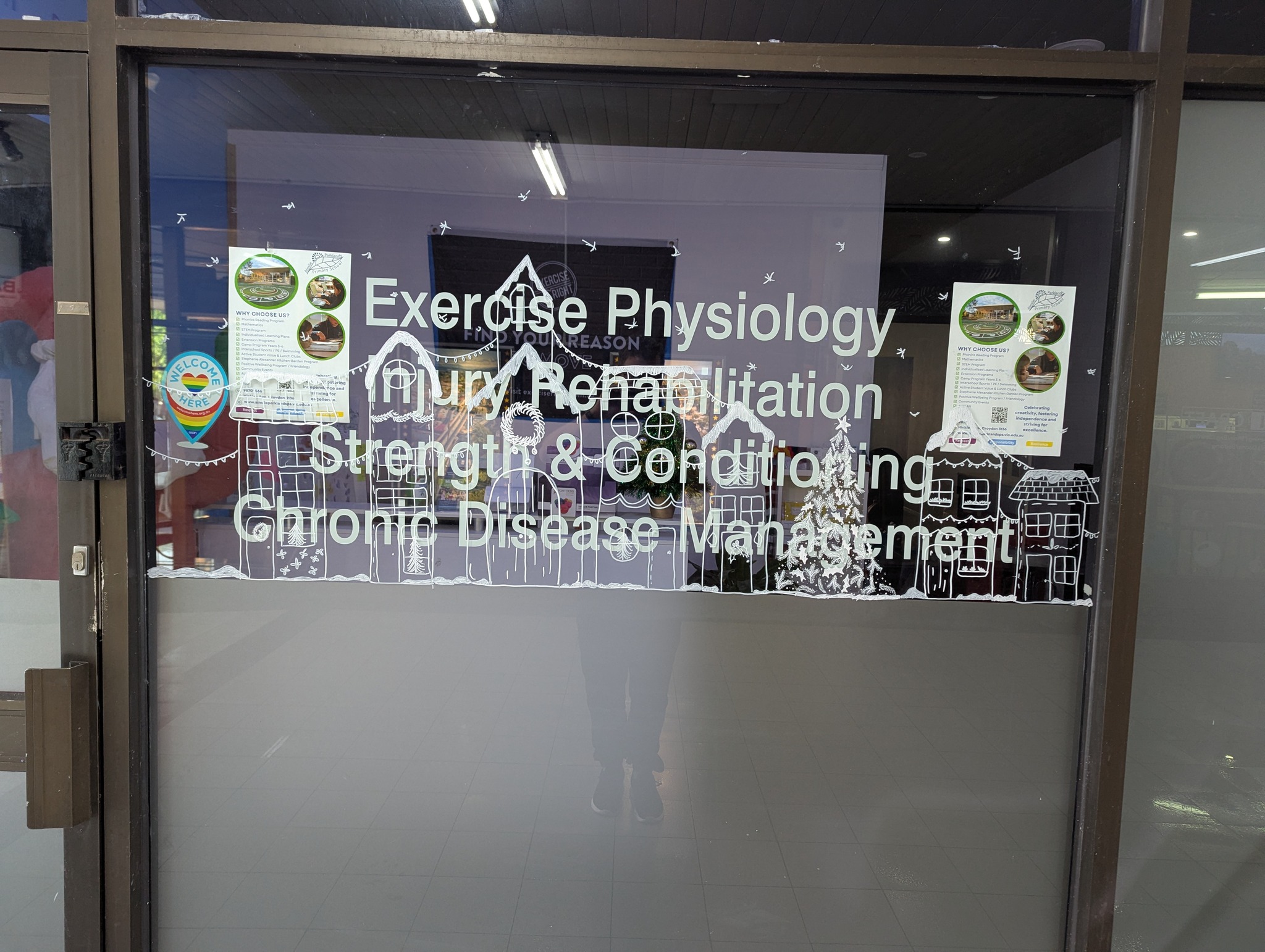 Christmas has officially arrived at Innovate Exercise Physiology! The Christmas elves have struck again and they've added some festive sparkle around Innovate EP.
At Innovate Exercise Physiology, we love creating a warm, welcoming space – especially at this time of year. Wishing all our clients a safe, active, and joyful lead-up to Christmas.
We hope our Christmas setup brings a smile to your face next time you’re in and we look forward to helping you finish the year feeling strong and supported.
#InnovateExercisePhysiology #ExercisePhysiology #ChristmasAtTheClinic #HealthyHolidays #ActiveChristmas #EPClinicLife #AlliedHealthAustralia #StayActive #HolidayWellness #CommunityCare