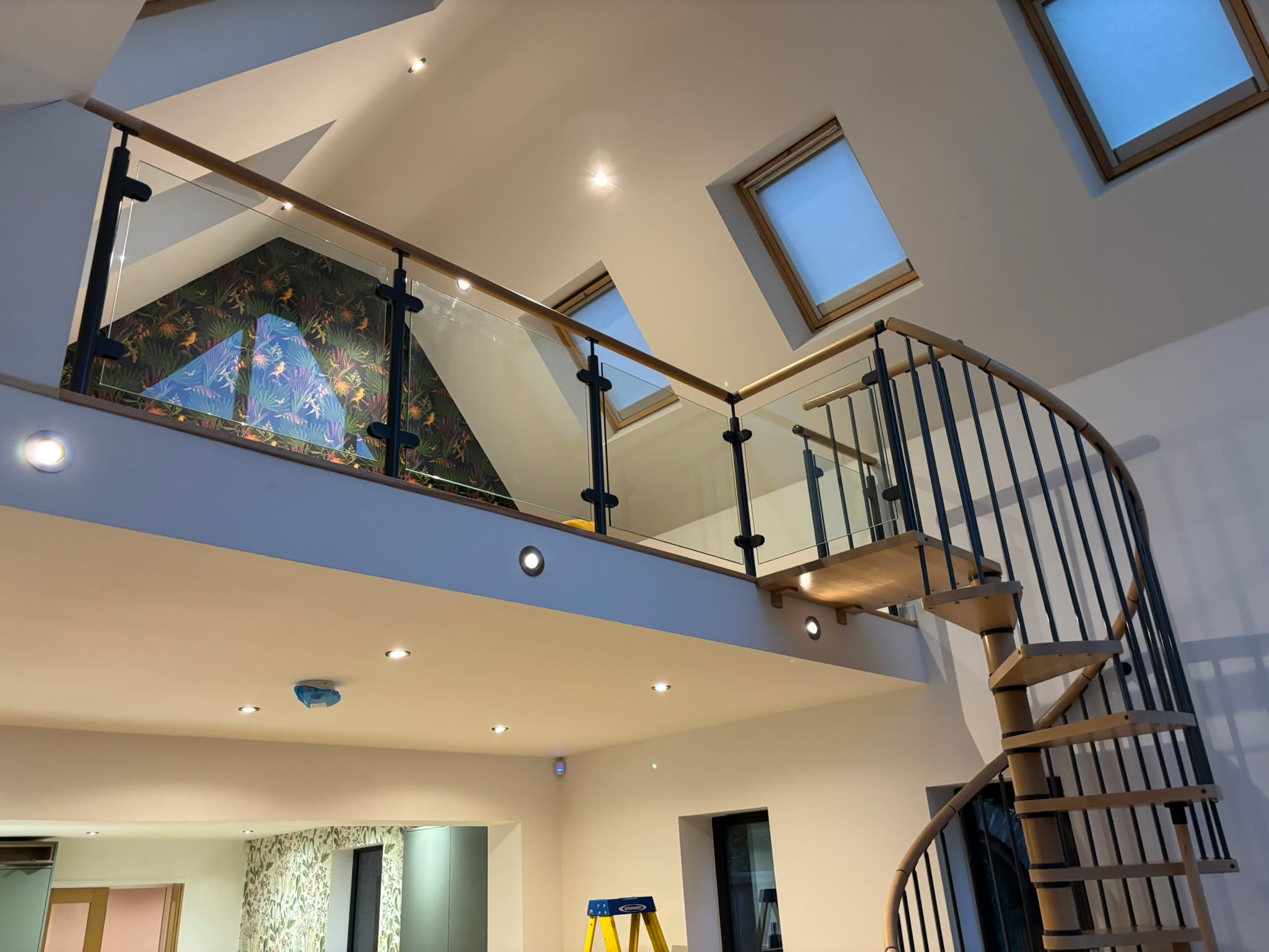 ⨠A beautiful indoor balustrade installation for this new extension and snug area. â¨
Finished in basalt grey with a beech handrail, this system ties perfectly into the homeâs interior â especially the matching beech spiral staircase.
The design keeps the space feeling cozy, warm and inviting, while the glass panels ensure the room stays open, bright and connected to the rest of the extension.
A perfect blend of safety, style and craftsmanship.
If youâre planning an extension, staircase renovation, or want to open up your home with modern glazing, we can design and install the perfect balustrade for your space.
đŠ Message us to get started.
https://www.premierglassbalustrades.co.uk/
#IndoorBalustrade #GlassBalustrade #BalustradeDesign #ModernInteriors #InteriorArchitecture #HomeExtension #SnugRoom #OpenPlanDesign #BasaltGrey #BeechHandrail #StaircaseDesign #HomeRenovationUK #ContemporaryHome #GlazingSolutions #PremierGlassBalustrades