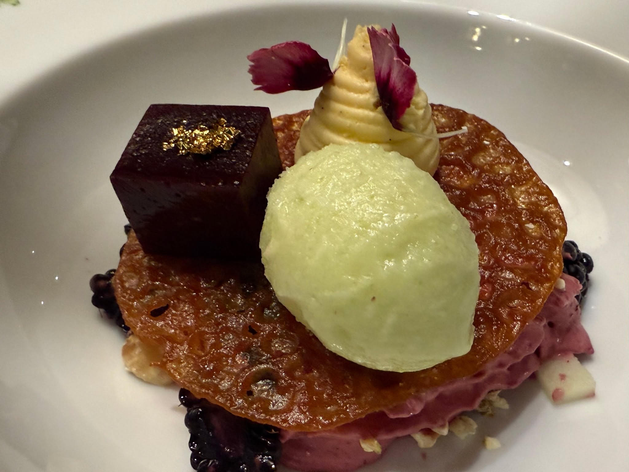 Apple & Blackberry, Jelly & Custard
blackberry e'spuma, fresh blackberries and Granny Smiths topped with a brandy snap disk, blackberry jelly with gold leaf, vanilla crema and apple blossom, apple sorbet
I've been hoping someone ordered this soon as I was really excited when I came up with the dish and couldn't wait to cook it for guests.
#dinner #party #caterer #desserts #luxury #bespoke #reading #oxfordshire #finedining #local #buffet #dessert #wedding #passion #bowlfood #glutenfree #privatechef