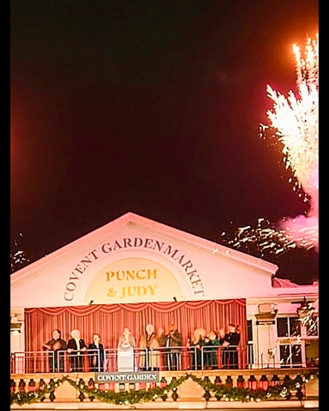 Just FX helped illuminate this year’s Covent Garden Christmas Lights Switch-On, adding pyrotechnics and Sparxtars to the countdown. Delighted to be part of such a magical evening to kick off the festive season!
#coventgardenchristmas #londonchristmas