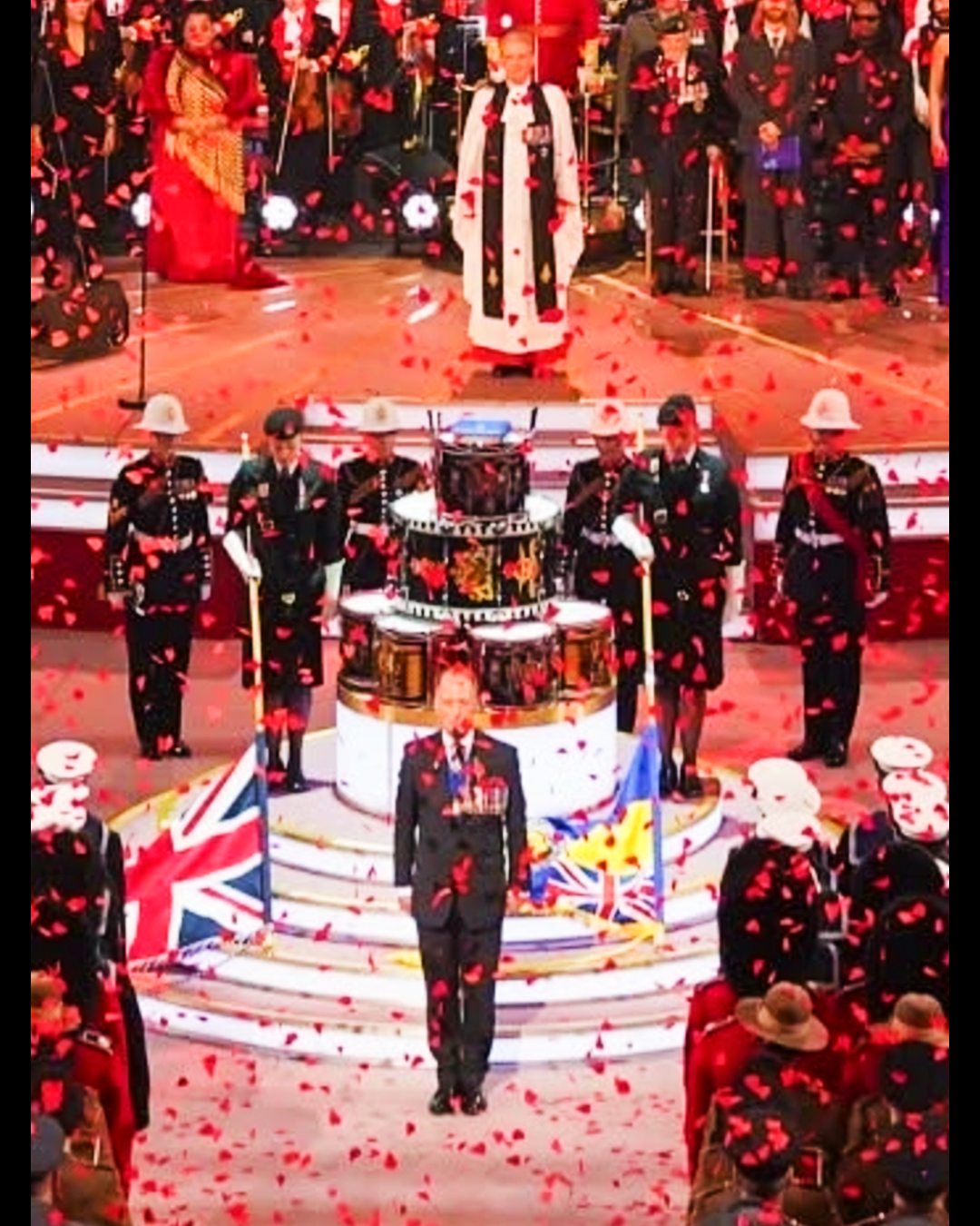 Honoured to have worked on the Festival of Remembrance at the Royal Albert Hall once again this past November. Supplying the poppy drop is always a privilege, and we’re proud to contribute to such a special moment of reflection and be part of such a meaningful event.
#FestivalOfRemembrance #remembranceday #royalalberthall