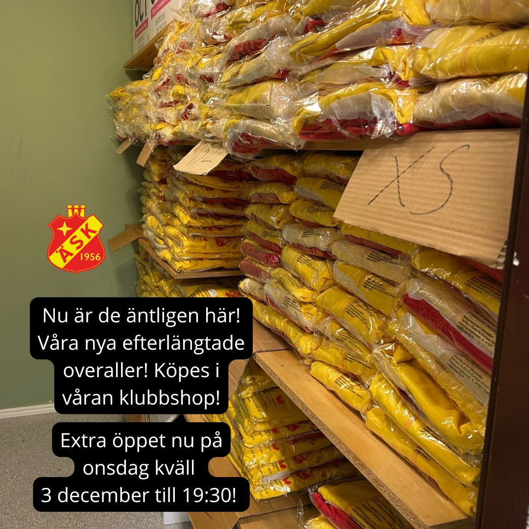 Nu finns det nytt i klubbshoppen! 💛❤️ Vi har fått påfyllning av matchtröjor, matchshorts och matchkjolar, och dessutom har våra nya overaller kommit in - YAY!
Allt hittar du i klubbshoppen på kansliet (ligger i anslutning till Hässelbyhallen) – som dessutom har extraöppet nu på onsdag 3 december till ca 19.30.
Och en liten nyhet som många frågat efter - du kan nu beställa ditt namn på tröjan igen.
Det kostar 200 kr, och du kan välja mellan att trycka på en ny tröja eller lämna in en befintlig/begagnad.
Lämna bara in tröjan på kansliet – vi skickar iväg tryck i omgångar.
Perfekt inför vinterns och vårens tävlingar… eller som en omtänksam julklapp till någon som älskar pingis. 💛✨ Välkommen förbi oss på kansliet!