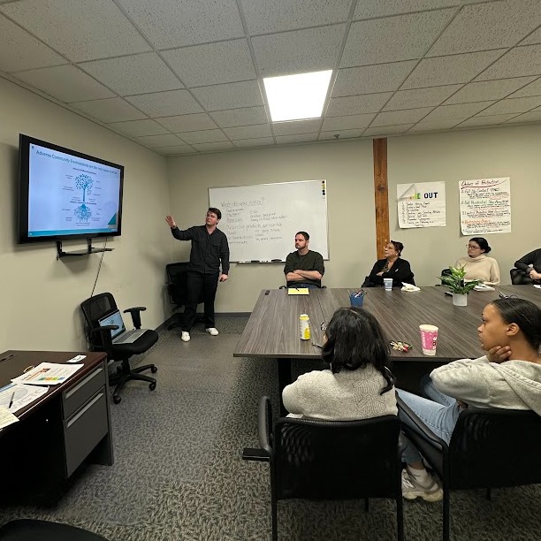 WCTC staff spent the morning instilling HOPE (Healthy Outcomes from Positive Experiences) with Community Solutions Inc. in Torrington!
As we move into the weekend, we're curious: where do you see HOPE showing up in your community?
#hope #preventionhappensherect