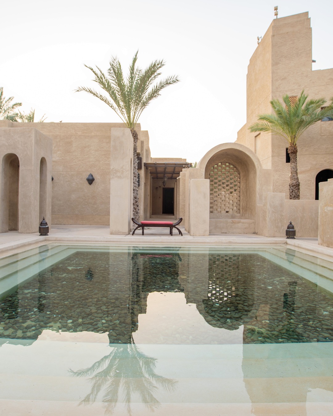 En quoi un événement à l’étranger est une expérience à vivre entièrement ?
Un événement à l’étranger, c’est bien plus qu’une célébration : c’est une immersion, une émotion, un souvenir à vivre en commun.
C’est vivre un instant unique hors du quotidien, où chaque détail devient exceptionnel. C’est vous offrir un moment rare et mémorable.
C’est l’art de célébrer la vie dans un décor où tout semble possible.
#evenement #voyagesurmesure #voyageevenementiel #agencedevoyages