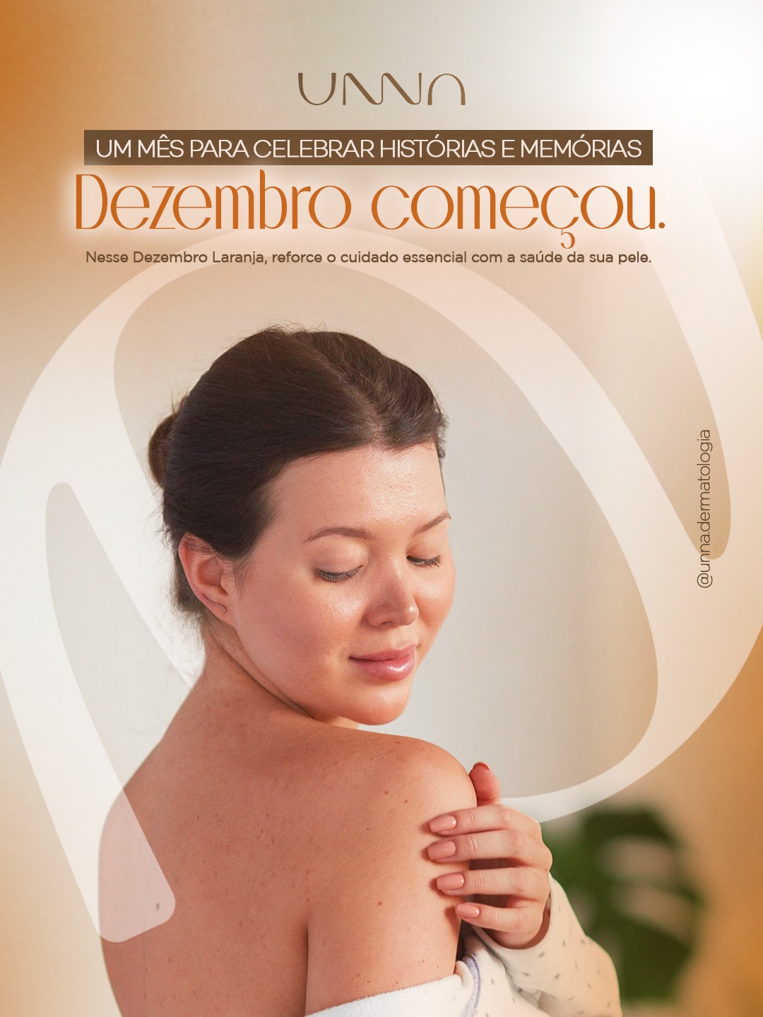 Entre as rotinas, as luzes e as festas de final de ano, o Dezembro Laranja é um lembrete gentil para olhar para a própria pele com mais cuidado.
Neste mês de conscientização sobre o câncer de pele, é importante notar que uma mudança, uma pinta diferente ou uma mancha nova pode ser o passo inicial e precioso do seu cuidado.
📲 Se algo chama sua atenção, não ignore. Agende uma avaliação e previna-se.
#UNNADermatologia #DezembroLaranja #CâncerDePele #Prevenção #DermatologiaManaus