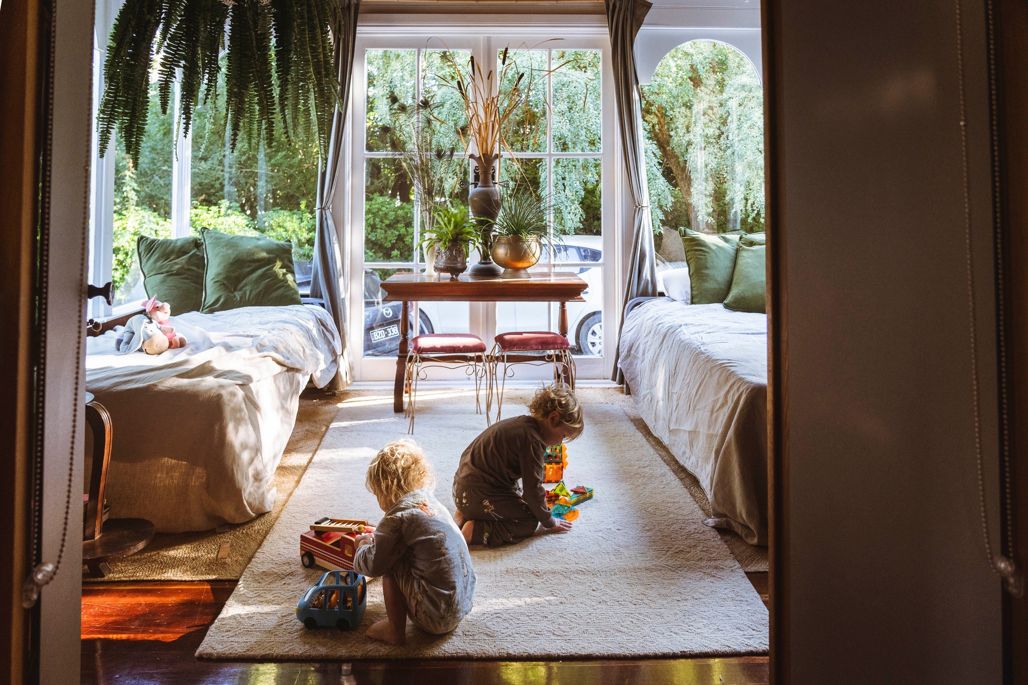 Family stays at The Cosmo Cottage - relaxed, comfortable, and right in the heart of Australia’s Top Tiny Town of 2025.
Bookings now open for summer.
.
.
.
.
#trentham #hepburnshire #daylesfordmacedonlife #macedonranges #cosmotrentham #thecosmopolitanhotel #countryaccommodation #familygetaway #summerstays #onehourout #visitmacedonranges #visitvictoria