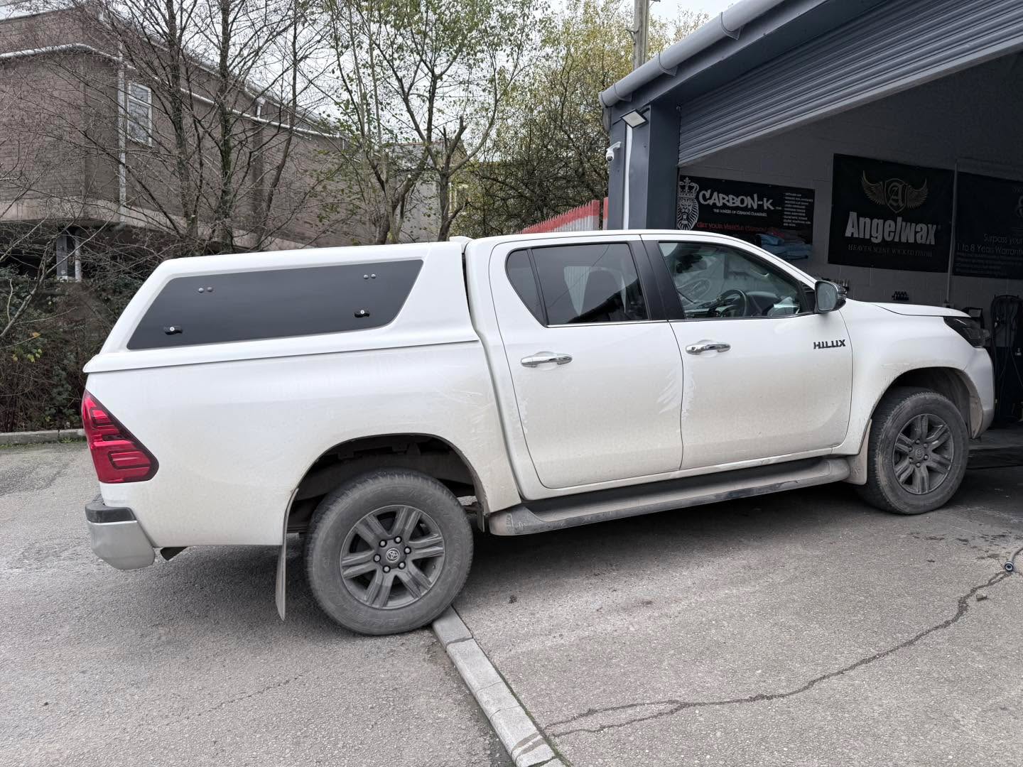 Another working Hilux through the doors today โ sent our way by our regular customer Lewis ๐
This one needed a bit more attention to bring it back to a clean, fresh state, but the results speak for themselves ๐โจ
If your workhorse is looking tired, weโll get it looking sharp again. Message us to book in ๐ฒ
๐ Valet N Shine
Unit 2, Gelligron Industrial Estate, Tonyrefail, CF39 8ES
๐ 07392 677411
#ValetNShine #Tonyrefail #SouthWalesDetailing #CarValet #ProfessionalValeting #WorkhorseClean #Hilux #ToyotaHilux #DetailingWales #CleanAndFresh #VehicleCare #FiveStarService #SupportLocal