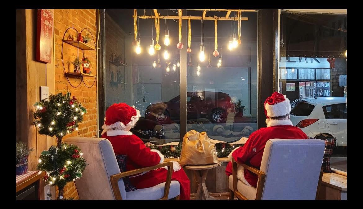 🎅🤶 Santa is Coming to Awaken! 🎄✨
We have some exciting news… Santa and Mrs. Claus are making a quick stop at Awaken this Saturday, December 6th from 5–7 PM!
Bring the kids, grab a warm drink, and enjoy a little Christmas magic. We’re so excited to host them—and we can’t wait to share the joy of the season with you!
See you Saturday! 🎄✨