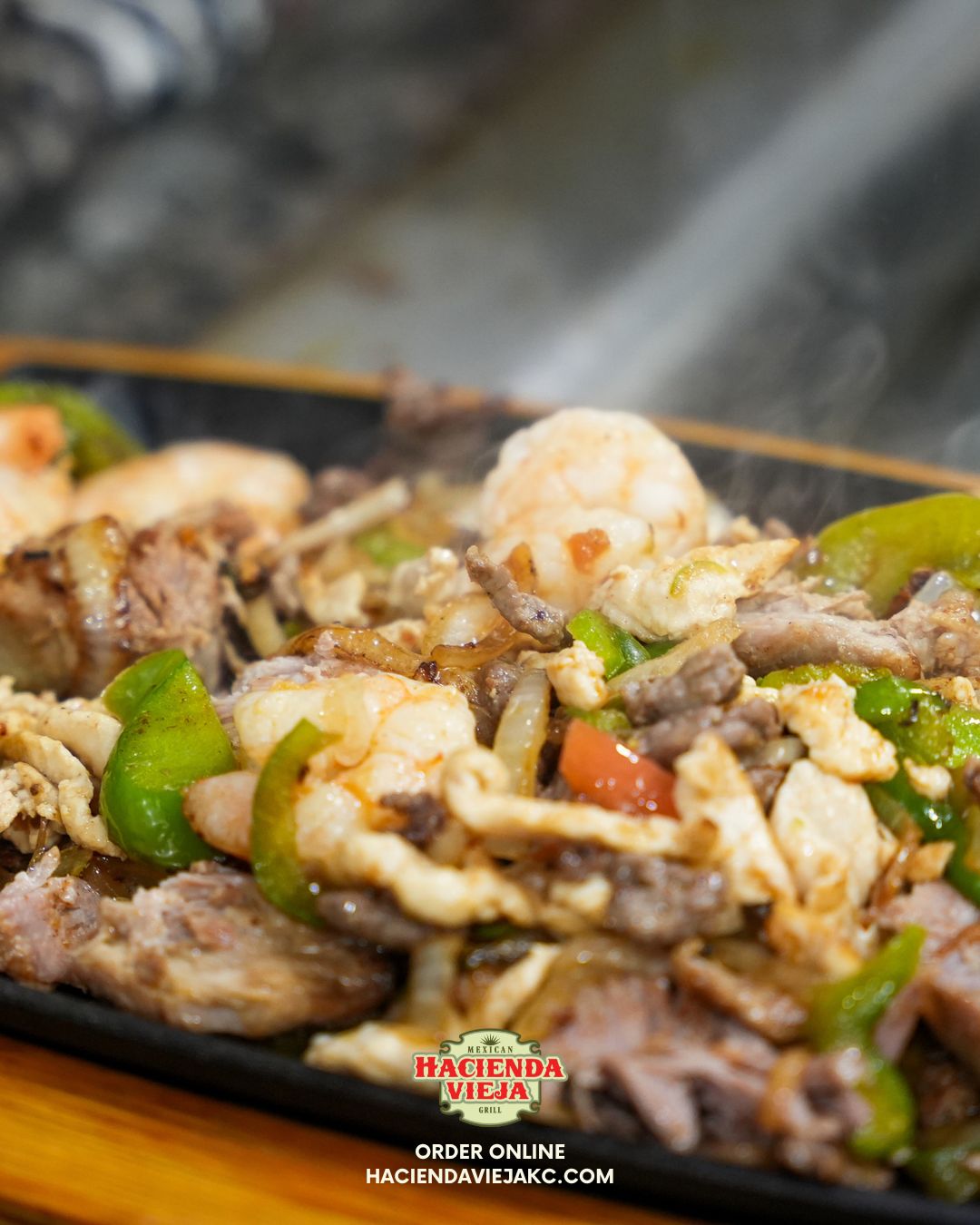 Fajitas so good, you’ll forget to share 🤤
Haciendaviejakc.com