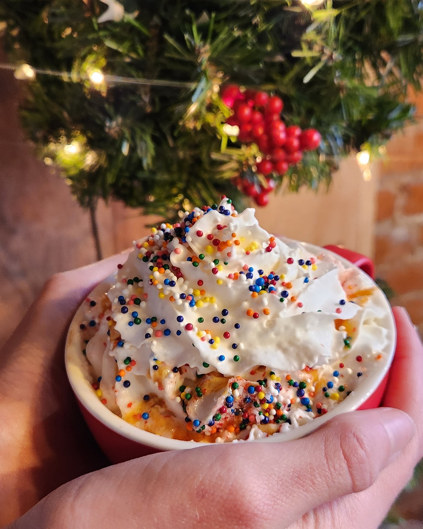 We are excited to join other main street stores and the marketplace in staying open late tonight.
Shopping locally is so important and we thank you for coming out and supporting your downtown local businesses! We are open from 5 to 8! ☕️🎄