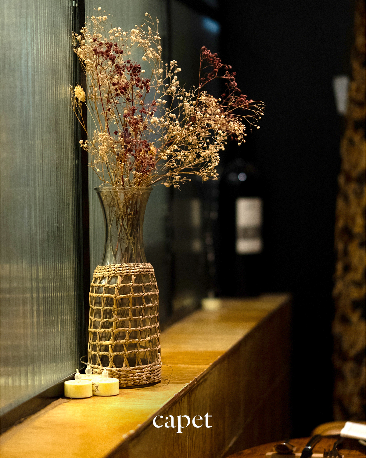 Nada está colocado al azar.
Cada rincón suma al conjunto.
🔗 Reserva fácilmente desde el enlace en nuestra bio
📍 Carrer del Cometa, 5, Ciutat Vella, 08002 Barcelona
📞 937 20 44 21
#capetrestaurante #barcelonarestaurants #cocinahonesta #temporadaencapet #restaurantesbarcelona #guíamichelin #cocinadeautor #cocinatecnica #productolocal #barriogotic