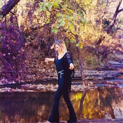 From Competitive Dance to Conscious Movement
Before she found yoga, Kelsey was a competitive dancer.
Movement was her first language — the place she felt understood without saying a word.
That same depth of expression now infuses every class she teaches.
If you’ve ever felt something shift in her presence… that’s why.
Kelsey teaches Kundalini Yoga on Saturdays at 10:30am on select Saturdays, just check our website, where you can also register for classes.
www.plazayogabodywork.com
#MovementIsMedicine #evolveinyoga #plazadistrict #plazayoga #MVP #YogaOnThePlaza #comehometoyou #healyoursoul #YogaInspiration #YinYoga #YogaEnergy #NervousSystemHealth #YogaForHealing #YogaJourney #okcyoga #HealYourBody #yogaokc #BalancedBody #plazadistrictokc #yoga #recovery #plazayogabodywork