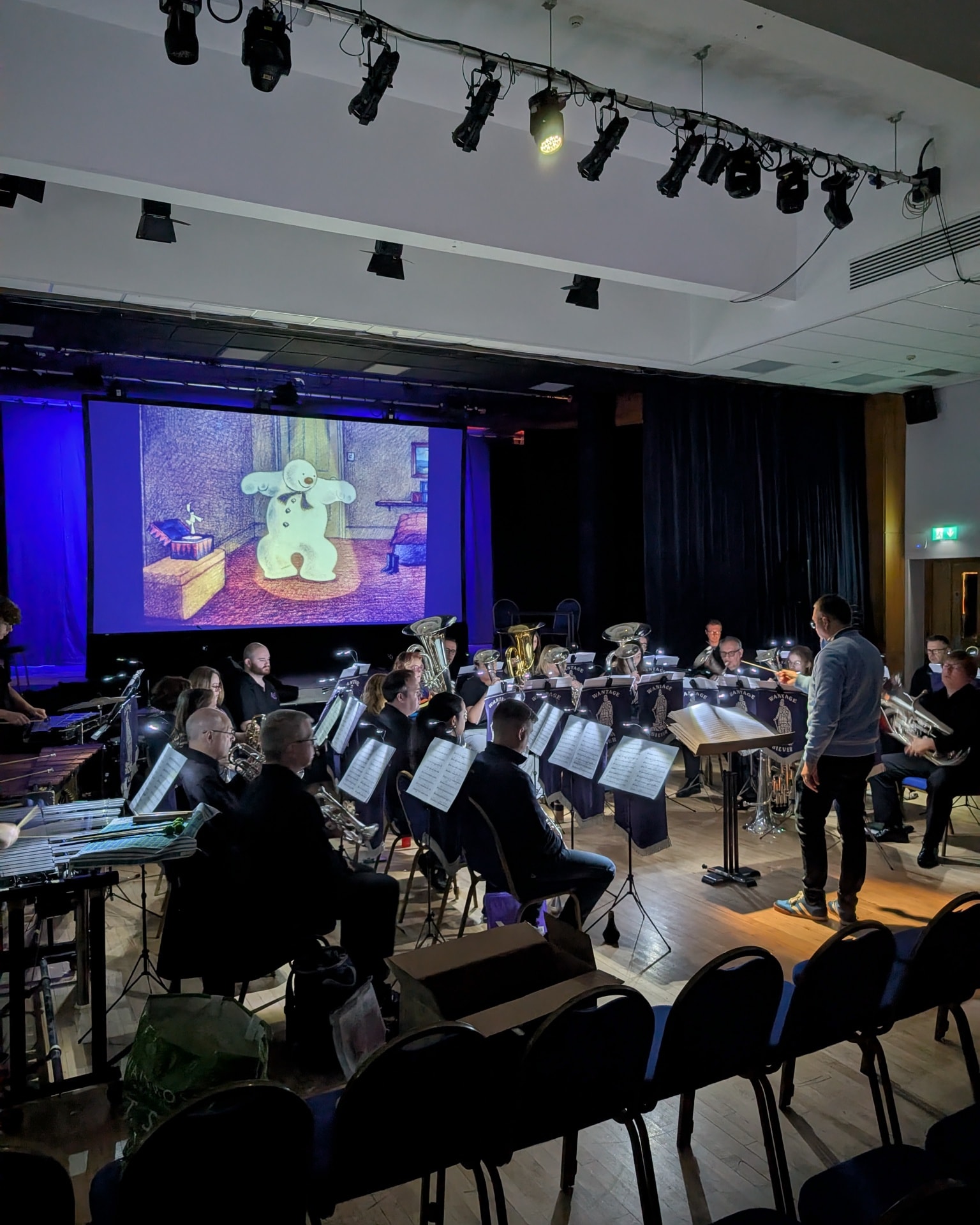 Soundcheck time! It's great to be back doing The Snowman at @beaconwantage!
#BrassBand #Wantage #Christmas #Snowman