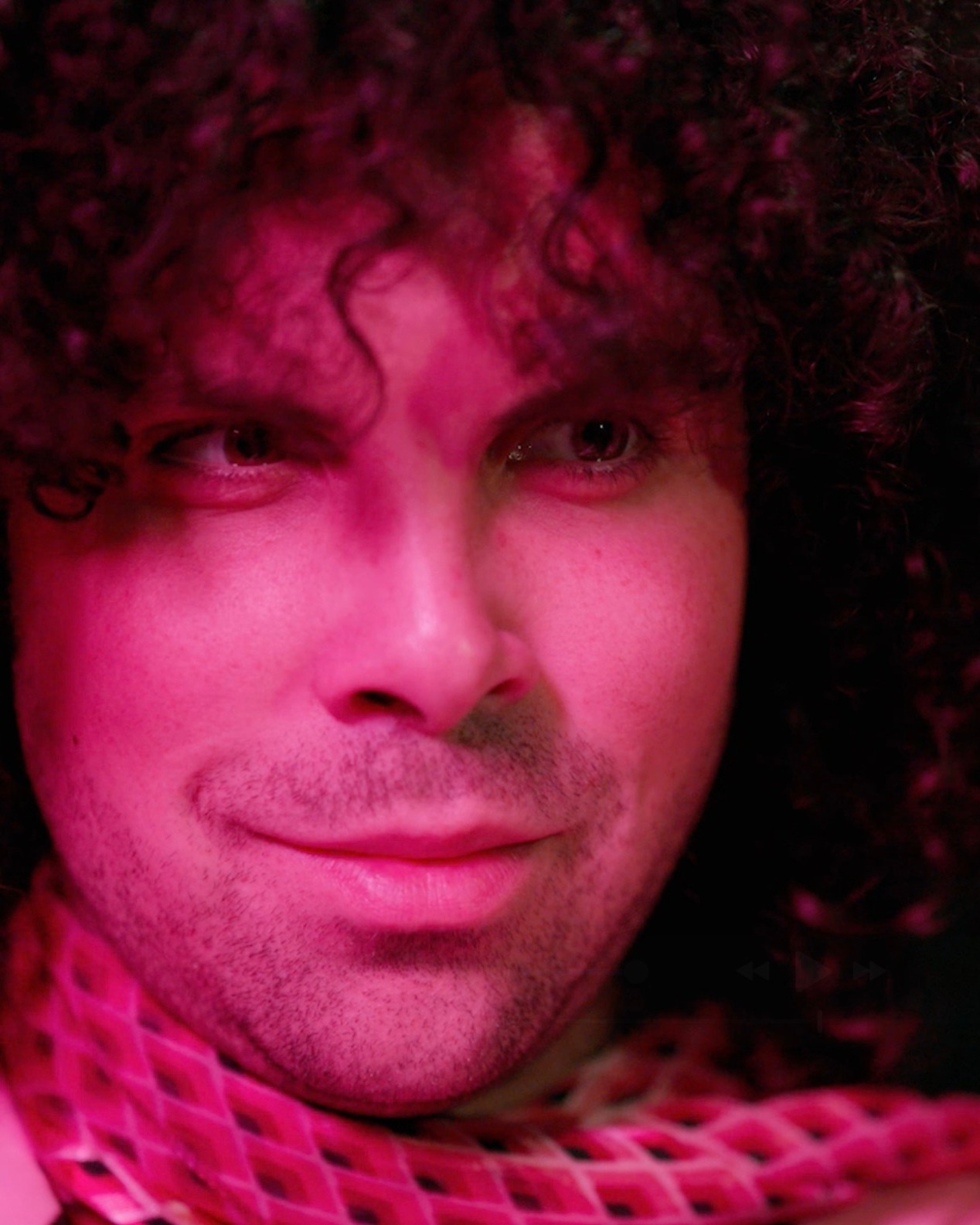 VIKTOR ANDONOV features in the short film ‘Razzle Dazzle Glitz & Glam’, taking on the role of 'Mr Miami'
-
-
#shortfilm #actor #onset #filmproject #indiefilm #RazzleDazzle