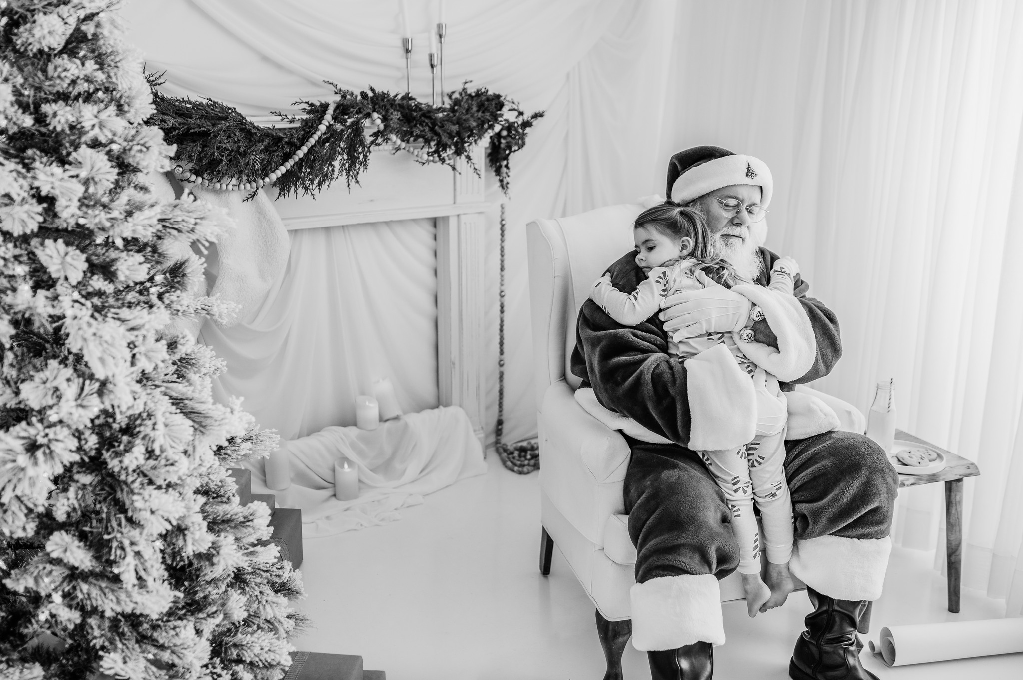 Just got word that a very special visitor is on his way from the North! It's a big day in the studio and we are looking forward to making more holiday magic together!