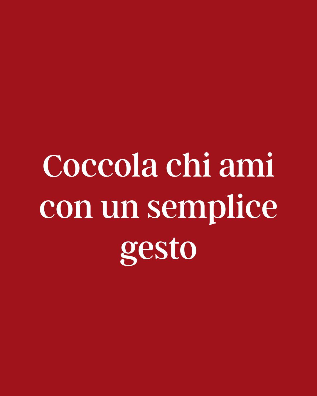 ❄Tra le note fresche e leggere del Green Tea e il calore avvolgente del Sandalwood, questi due saponi trasformano la cura quotidiana in un momento di pace natalizia.❄ Profumi che portano equilibrio, calma e una dolce atmosfera di festa.✨
Tra luci soffuse, dettagli dorati e il profumo delle feste nell’aria, ogni gesto diventa una coccola, un istante tutto per sé. 🕯️🌿
🎁Un pensiero prezioso che dona relax e armonia 🎁
Scopri tutti i nostri saponi su www.saponiiciozeni.it
#RegaliDiNatale #regalidinatale #curadellapelle💚 #christamaspresents #Varese #NataleaVarese #EmozioneDiNatale #ideeregalo #skincare