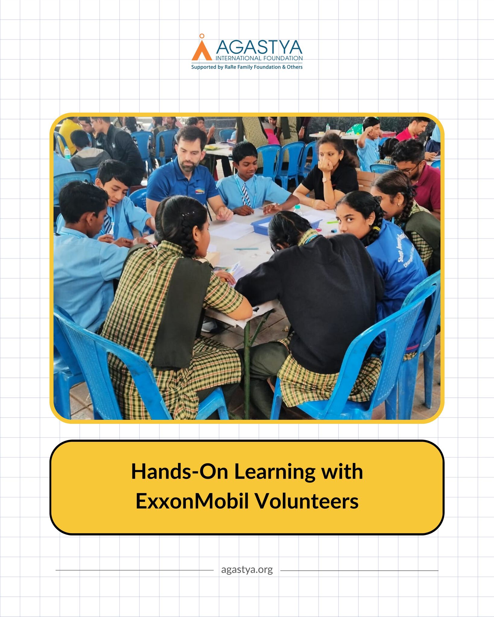A simple idea turned into a day full of curiosity as the Agastya Volunteer Program hosted a low-cost science model-making workshop at Government Higher Primary Schools in Bangalore, Karnataka. Twenty ExxonMobil volunteers spent time with 60 enthusiastic children, helping them experiment with everyday materials and turn them into working science models.
The school buzzed with mini prototypes, laughter, questions, and moments where children saw how science connects to the world around them. A small workshop, a big spark of curiosity made possible with the time and heart our volunteers brought to the classroom.