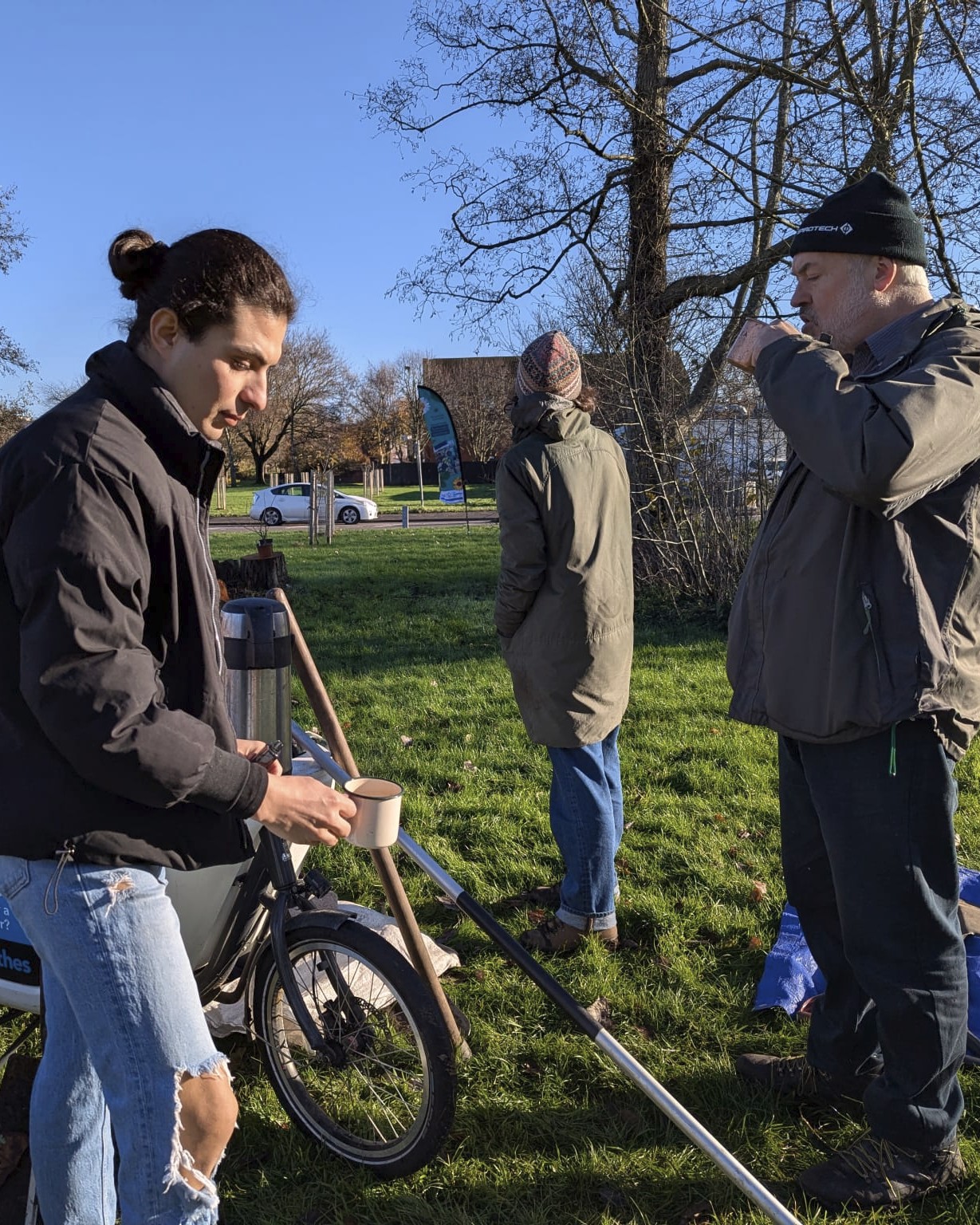 Wednesday at #ReasideForestGarden in #BalsallHeath last week was as wonderful as always with our amazing volunteers, and we'll be back today at 10am and the 17th this month if you'd like to join us before Christmas!