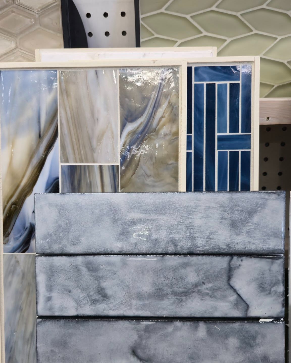 Beautiful tile can completely transform your space. Whether you’re looking for clean modern lines or rich textures, our showroom has plenty of inspiration. Visit House of Decor to see this look in person and get expert help selecting the right tile for your next remodel.
