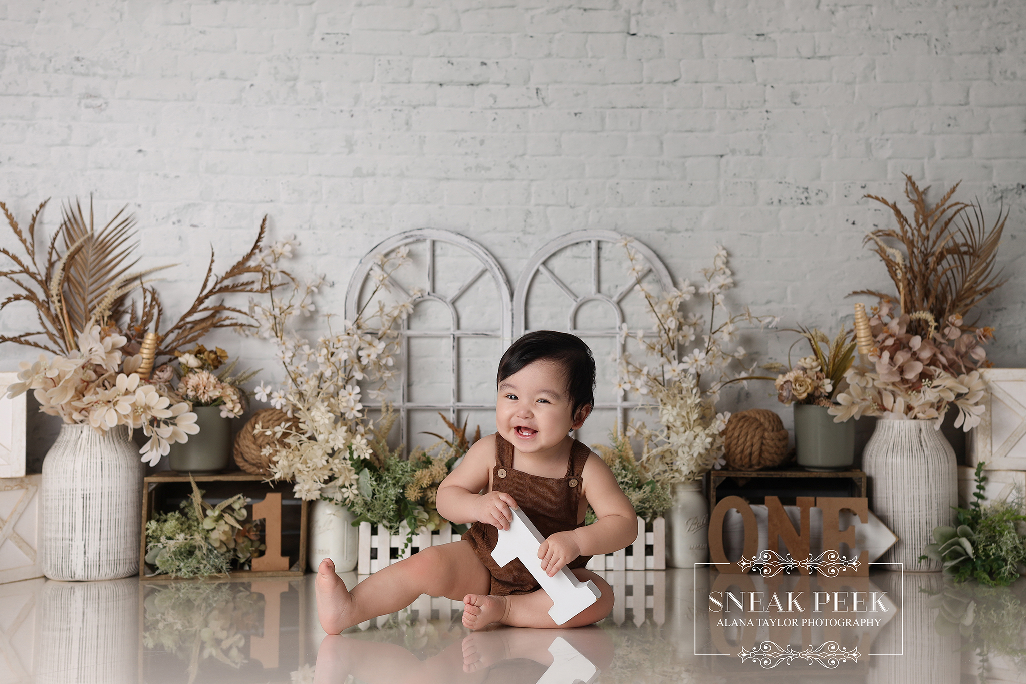Between the dried florals, the rustic props, the mini tub moment (because cleanliness is a suggestion, not a guarantee), and that gorgeous earthy colour palette — this whole setup was basically a Pinterest board that came to life… and then promptly got smashed. Literally.
I adore themes like this because they’re timeless, earthy, and somehow still look classy even after a one-year-old has body-slammed frosting into the floor. That’s real talent.
And these milestone sessions? They’re gone in a blink. One minute they’re tiny newborns, the next they’re celebrating ONE with more personality than most adults at a Monday meeting. Capturing it all — the smiles, the giggles, the rogue attempts to escape — is exactly why I love what I do.
Happy FIRST birthday, Louie. You absolutely owned it. 💛✨
#CakeSmashPhotographyMelbourne #BabyPhotosMelbourne #FirstBirthdayPhotoshoot #ClydePhotographer #BerwickPhotographer #CranbournePhotographer #MelbourneBabyPhotographer #CakeSmashMelbourne #BohoCakeSmash #SouthEastMelbournePhotography
Melbourne’s Leading Newborn, Baby and Cake Smash Photographer – Book Early!
www.alanataylorphotography.com.au
Gorgeous Cake by @Procrastibakery & Eatery
https://www.facebook.com/profile.php?id=61558649999526
- Newborn Photography Melbourne
- Smash Cake Photography Melbourne
- Newborn Photographer Melbourne
- First Birthday Cake Smash Photos Melbourne
- Cake Smash Photography Near Me
- Cake Smash Photos Melbourne
- Newborn Photography Near Me
- Newborn Baby Photographer Melbourne
- Cake Smash Photographer Melbourne
- Affordable Newborn Photography Melbourne
#cakesmashphotographymelbourne #cakesmashphotographermelbourne #babyphotographermelbourne #firstbirthdayphotos #smashcakemelbourne #cakesmashfun #firstbirthdaycakesmash #firstbirthdaysmashcake #smashcakephotographermelbourne #cakesmashphotosmelbourne #babyphotographyideas #cakesmashideas #cakesmashsession #firstbirthdaysmashcake #babysmashcakephotos #babyphotographyprops #melbournemums #melbournebabyphotographer #cakesmashinspo