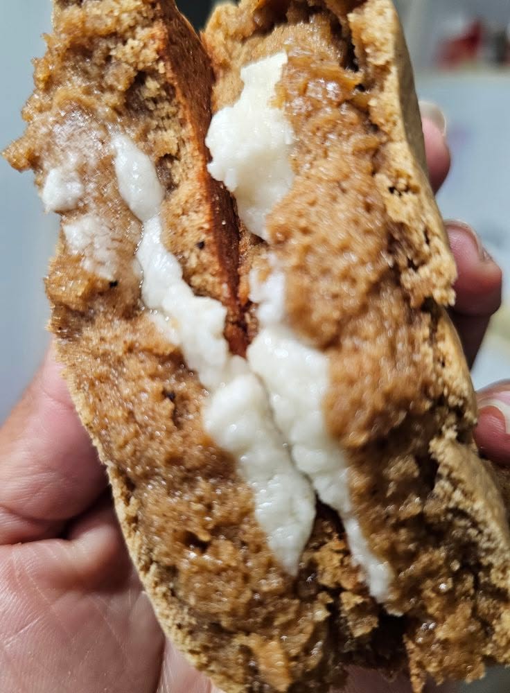 It's day 4 and we're stepping into full Christmas vibes now!
This Eggnog Stuffed Gingerbread Cookie is Michael Jackson bad! 😭🔥
Soft gingerbread on the outside, creamy eggnog in the middle… like a lil holiday hug in every bite.
If you grab one you'll end up eating six.
I not judging though 😂🎄
And if you know me, you know I don't get high off my own supply but this one, I ATE. Literally and figuratively 🤣🤣🤣
****in this pic, the cookie is hot****