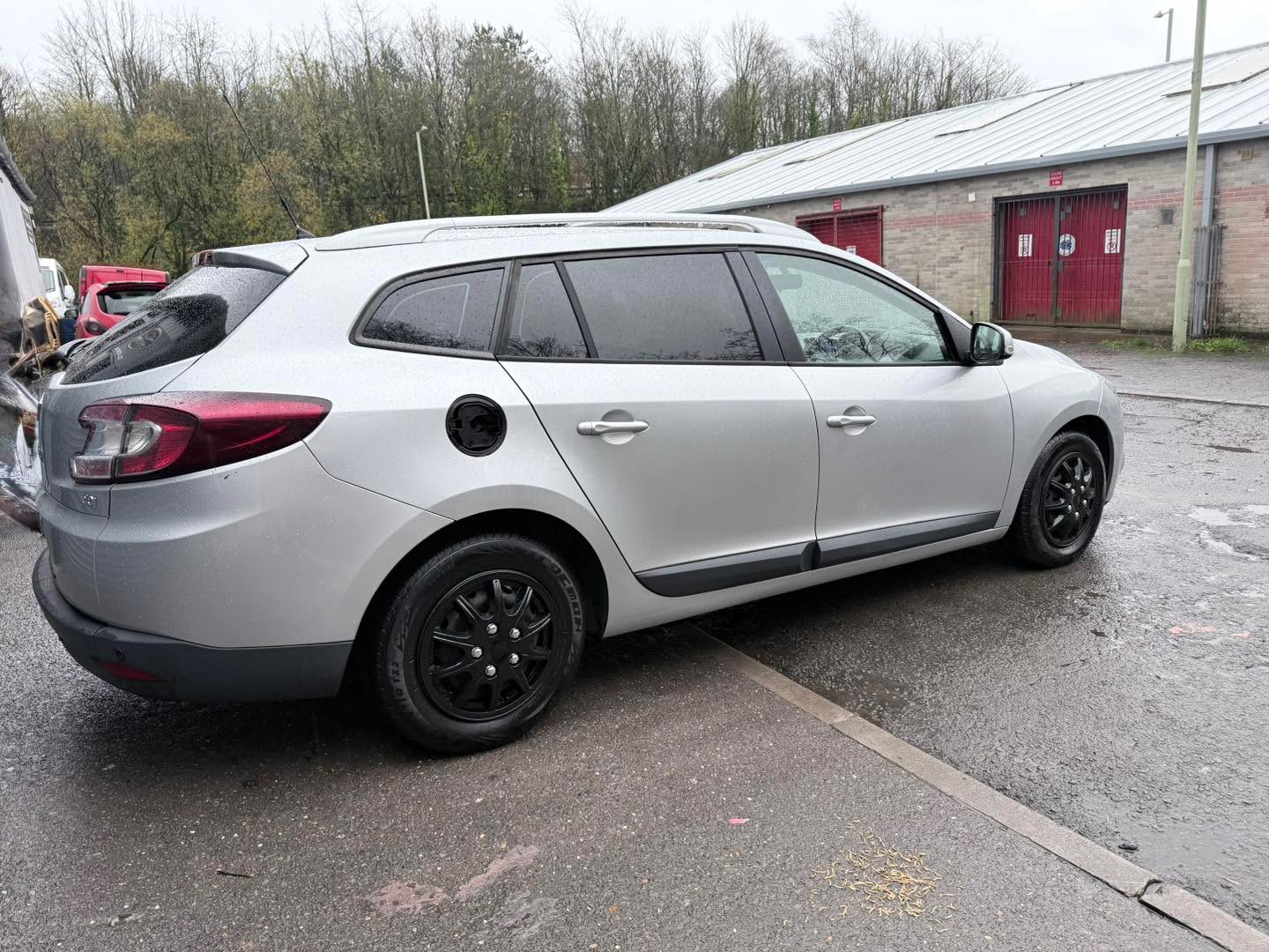 Renault Megane in with us for a full valet โ the second vehicle we look after for our regular customer Ian ๐โจ
This one needed a proper deep clean throughout, and after working our way methodically around the vehicle, itโs now looking fresh, tidy and ready to hit the road again.
Always great when customers return with their other vehicles โ it shows the trust they have in the service we provide.
If your vehicle needs a thorough interior & exterior clean, machine polishing, ceramic coatings or regular maintenance โ weโve got you covered.
๐ Unit 2, Gelligron Industrial Estate, Tonyrefail, CF39 8ES
๐ 07392 677411
#ValetNShine #ProfessionalValeting #FullValet #RenaultMegane #SouthWalesDetailing #Tonyrefail #VehicleCare #CarCleaning #5StarService