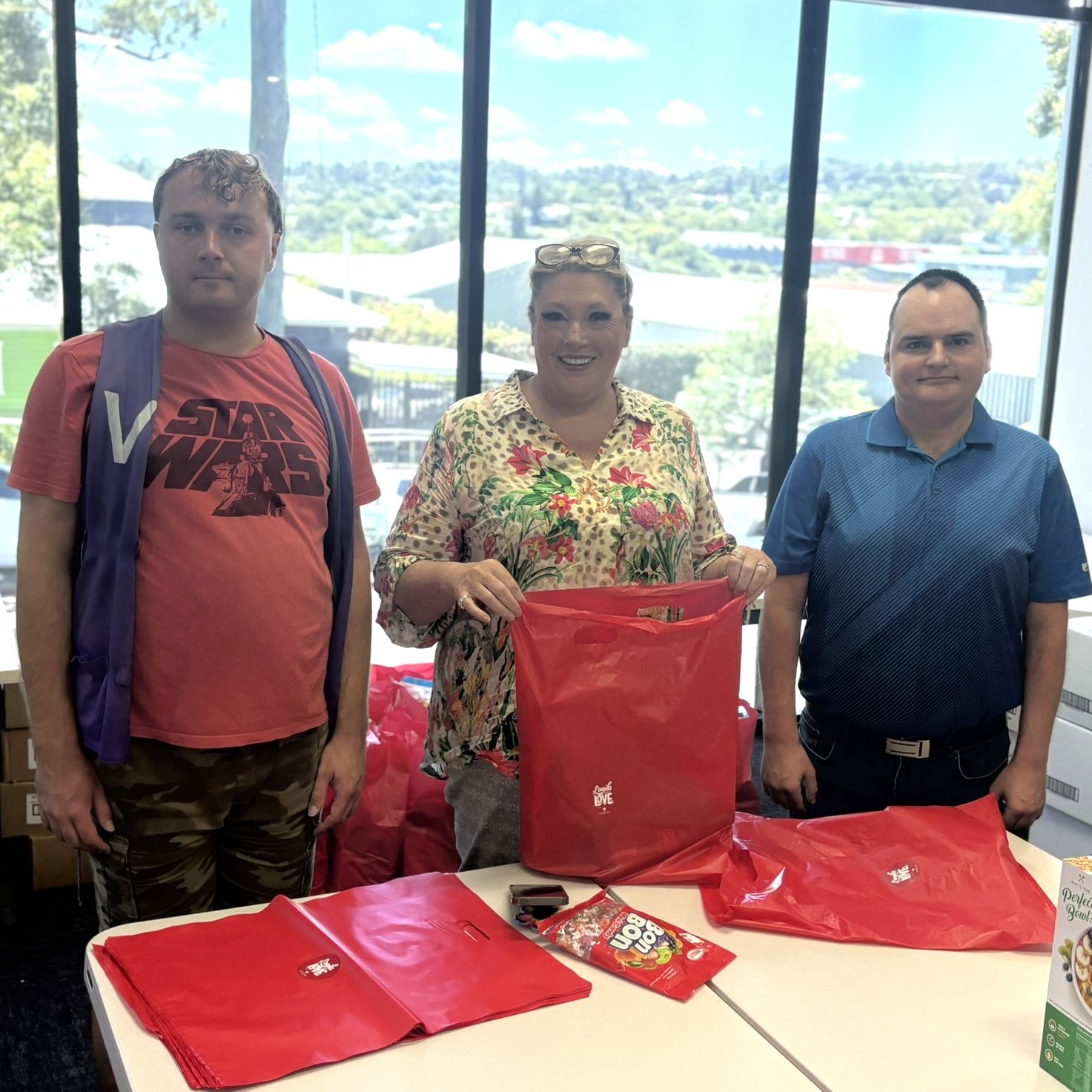 ❤️ A Big Thank You to Our Amazing Volunteers ❤️
CEO of the ActsCare Group Annette Rose, surrounded by our wonderful Loads of Love volunteers, have been packing non perishable food into bags for families in need this Christmas. We especially thank Rohan (in the blue shirt) who volunteers each and every year, and gives up days of his time.
Their generosity ensures that families doing it tough will feel supported and cared for during the festive season.
✨ We are so grateful, as Loads of Love truly happens because of you.
#LoadsOfLove #ActsCare #CommunitySpirit