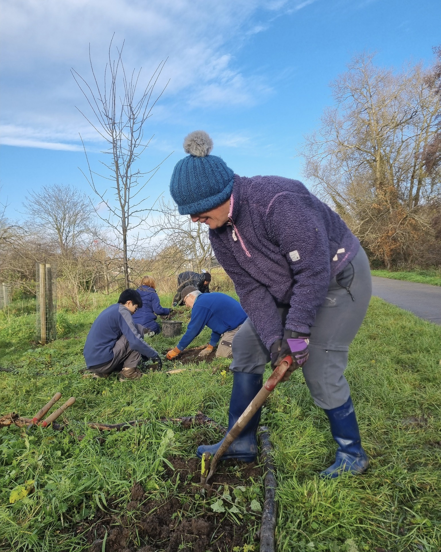The blue skies are were back at #KingdomForestGarden in #Stirchley last week for #StartTheWeek. Today was our final session here until 2026, so we will see you all here next year!