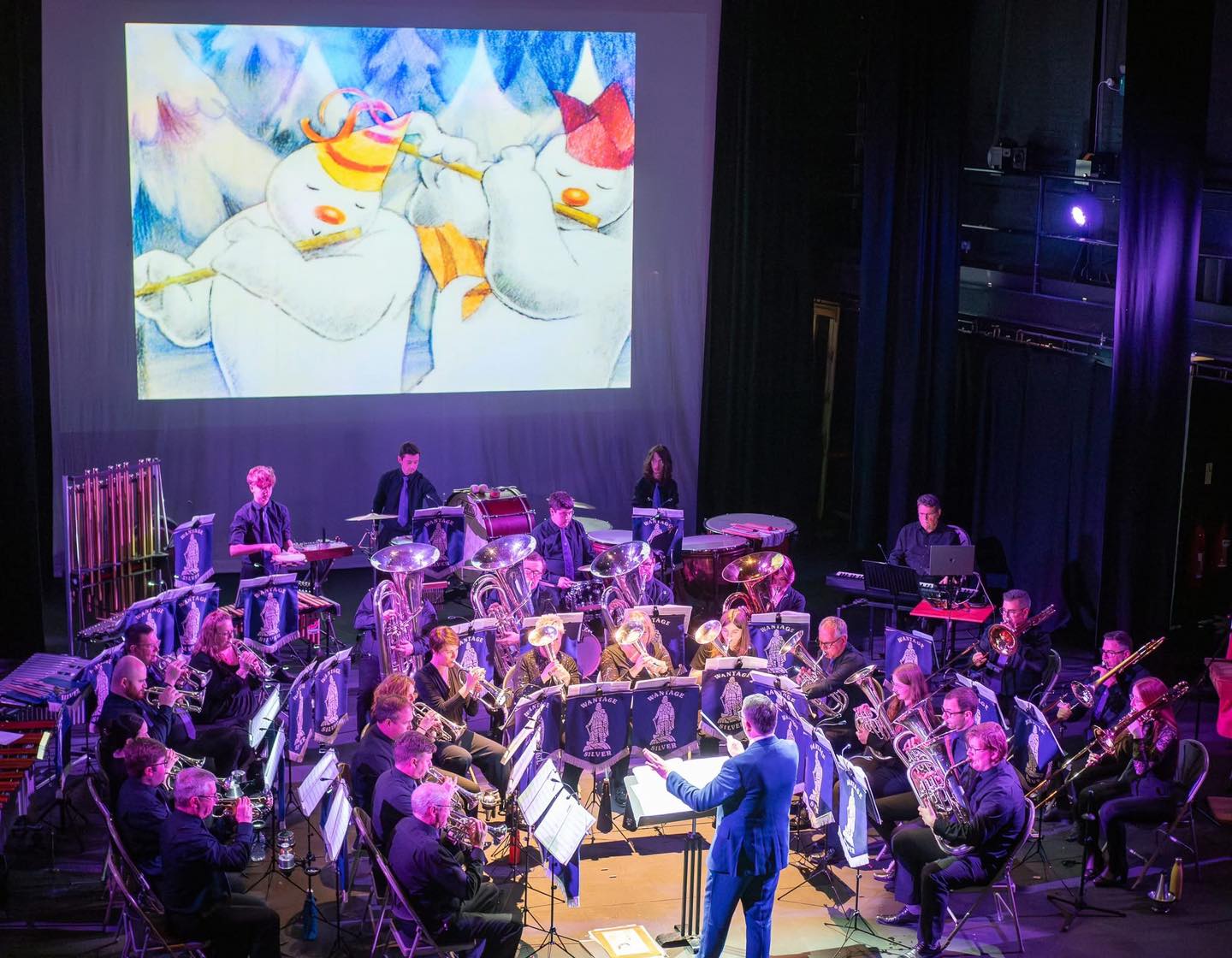 Tomorrowโs the big day!
The band canโt wait to welcome you back to the wonderful Amey Theatre to experience the magic of The Snowman Live.
Avoid disappointment by booking tickets at https://www.wantageband.org/events
#TheSnowman #brassband #Wantage #livemusic #Oxfordshire