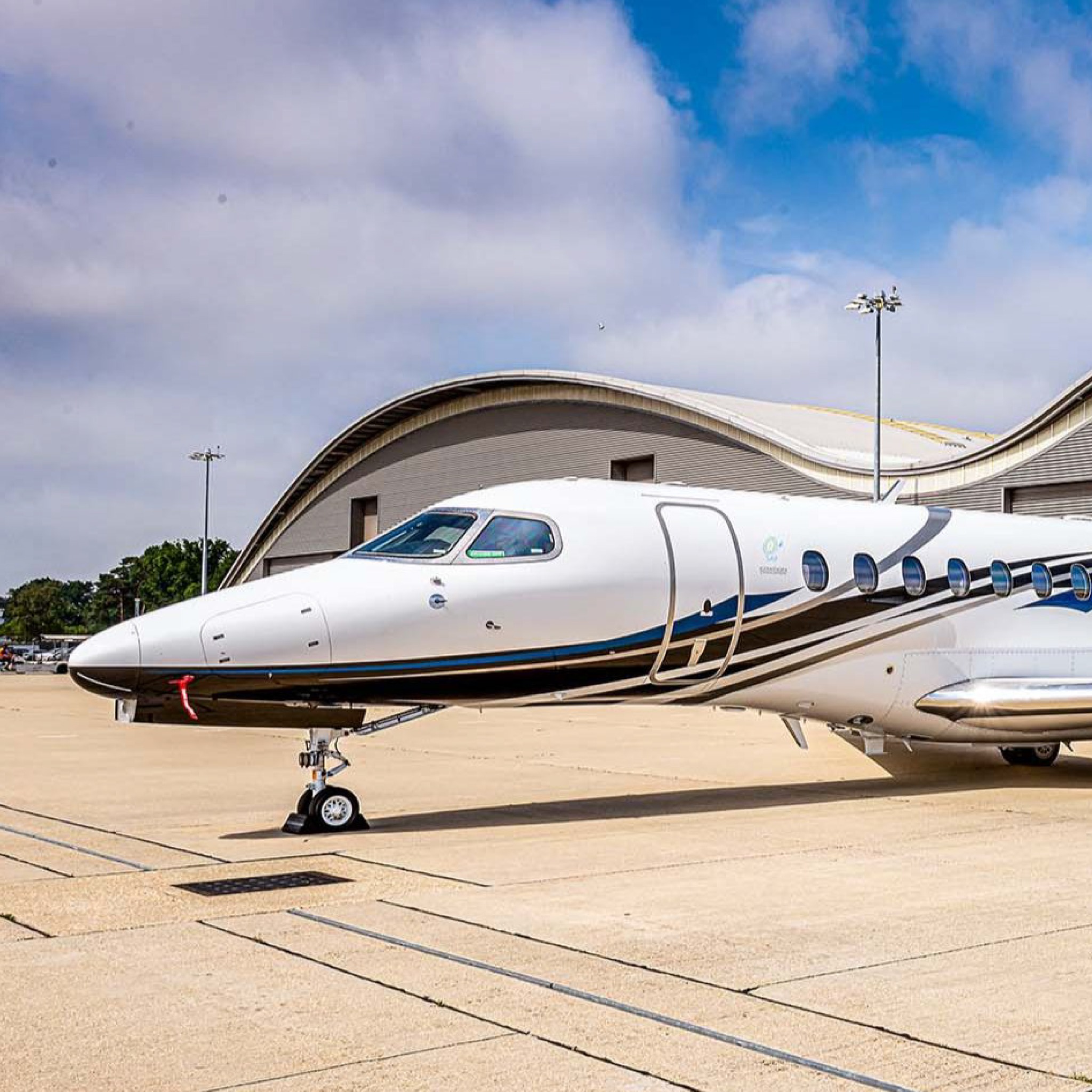 London Calling š¬š§
Among our most popular departure and arrival points of 2025 was the iconic @farnborough.airport, widely regarded as the UKās leading hub for business aviation just 40 miles southwest of the capital.
Here, award-winning architecture celebrates the beauty of its aircraft with cinematic credentials to match (you may recognise it from Inception and Mission: Impossible ā Fallout).
And with TAG Aviation as its sole FBO, expect:
⢠Stylish private lounges paired with complimentary refreshments
⢠A dedicated concierge service
⢠The ability to drive straight to your aircraft for a seamless departure
⢠Swift ground & helicopter transfers
Have a trip to London in mind? Get in touch with our Charter Managers at the link in bio to start planning your next charter flight.
#365Aviation #PrivateJetCharter #PrivateAviation #BizAv #BusinessAviation #PrivateJet #ExecutiveTravel #FarnboroughAirport #PrivateJetLondon #CitationLongitude #Cessna #TextronAviation #Aviation