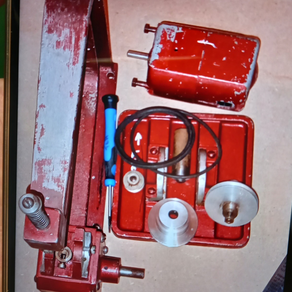 Tonight we'd like to share a repair story that shows the heart of circular economy thinking we love so much. JB bought this Fret saw from us a while ago and brought it back in to show us what a great job he'd done with it.
While there was nothing in the old motor, the saw blade needed replacing and the original board it was mounted to wasn't great, he was able to buy everything and the spare parts for it, all for less than £40. He even made a speed controller to go with it getting this lovely piece of kit up and running again.
You never know what fantastic things you'll find till you visit and have an open mind about what can still be used.
⏰Open 6 days a week: Weekdays 12-7pm, Saturdays 2-6pm
📍At: 18 Southsea Road, Kingston upon Thames, KT1 2EH
#CircularEconomy #Repair #Reuse #Upcycle #environment #environmental #kingstonuponthames #kingston #surbiton #tolworth #newmalden #chessington