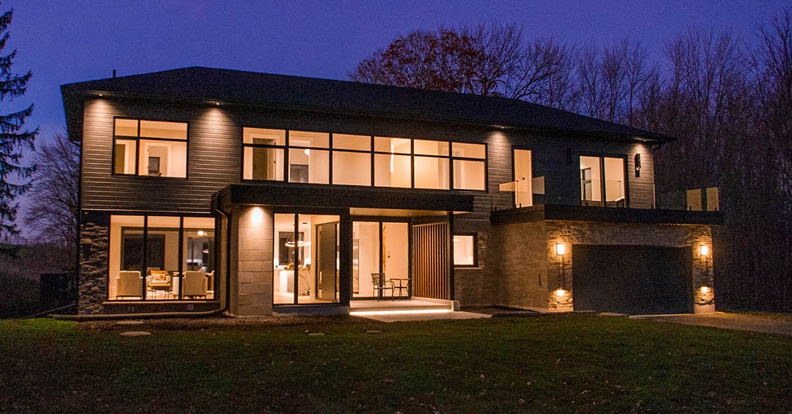 Design doesn’t stop at the windows
it starts there. ✨
From the glow of architectural windows after dark to the warmth of wood siding and slat wall at the front entrance, every exterior detail of this home was designed to work together.
The result is a modern façade that feels intentional, layered, and inviting day or night.
Proud to have delivered the @dakowindows wood, siding, and slat wall for this stunning residence.
Where light, texture, and structure meet.
Modern Arc supplied the architectural windows, wood siding, exterior siding, and custom slat wall for this contemporary home. Designed to perform beautifully in daylight and shine after dark, the exterior showcases how windows, texture, and material selection work together to elevate residential architecture. From the illuminated interior framing to the warmth of the front entrance slat wall, every detail contributes to a refined, modern exterior.
#ModernArc
#ArchitecturalWindows
#ModernExterior
#LuxuryHomeDesign
#CustomHome
#WindowDesign
#SlatWallDesign
#ExteriorSiding
#HomeAtNight
#ResidentialArchitecture
#ModernFacade
#DesignDetails
#LuxuryBuild
#HomeInspo