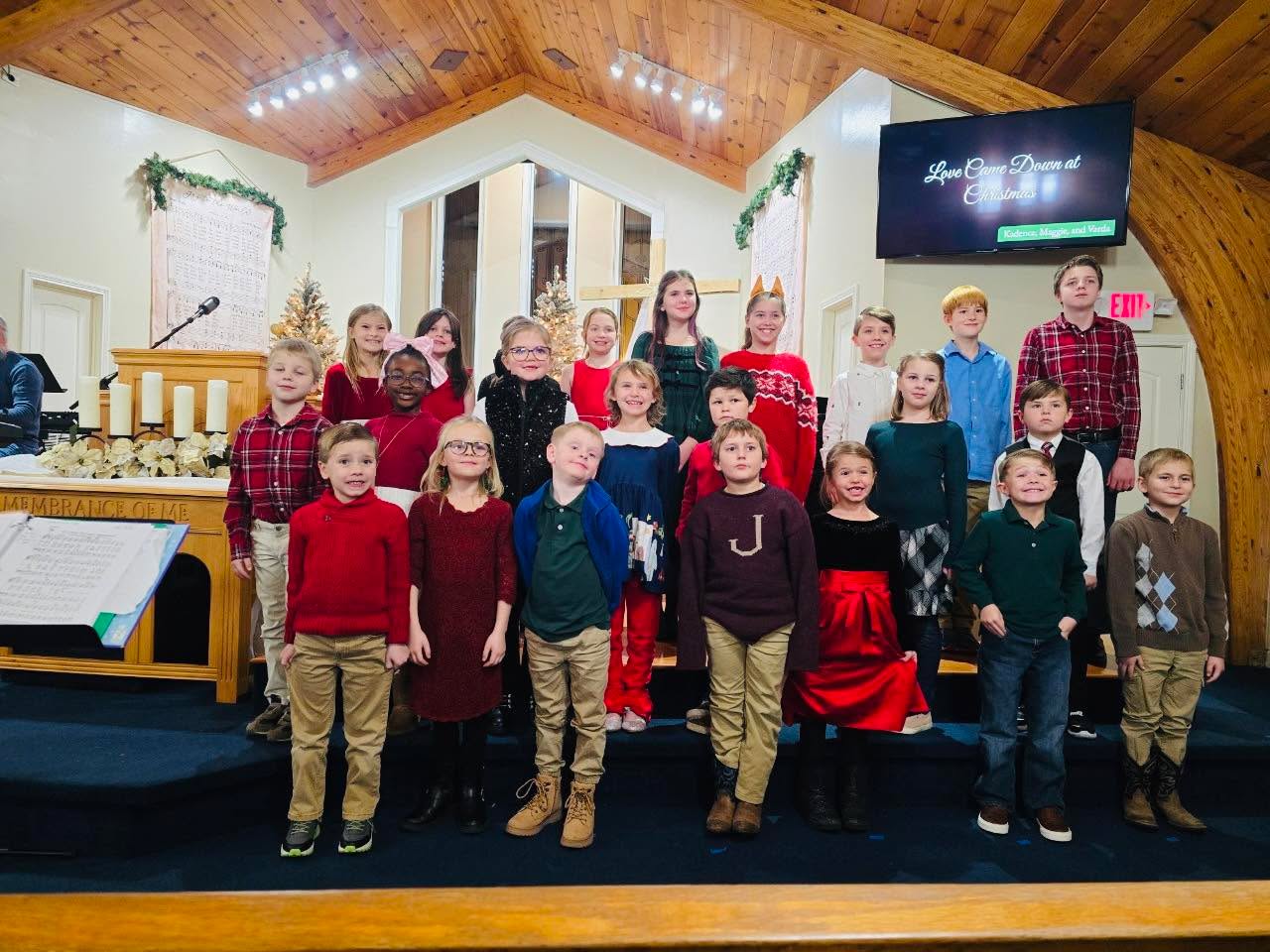 Thank you to everyone that joined us for our lovely Woodlawn Christmas program!
We’re looking forward to continuing our Christmas celebrations this evening with Lessons and Carols at our Rossview campus and the Student Marketplace and Pop and Dogs food truck to follow! 🎄