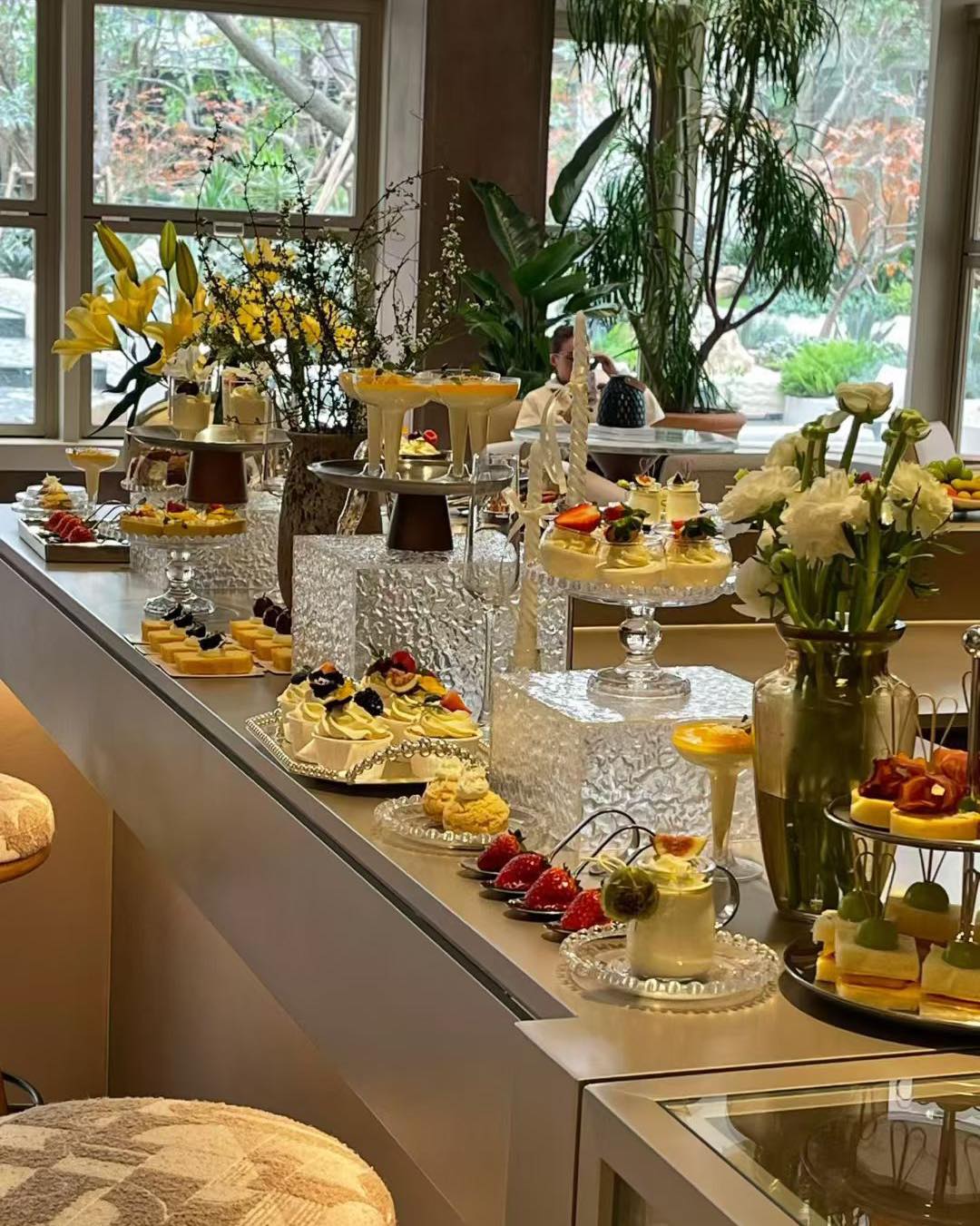 Beautiful Dessert Table
#sgdesserts #sgdesserttables #sgdesserttable #desserttablesg #sgbakes #sgbakers #sgbakery #bakersofsgp #sgcakes #sgbirthdaycakes #sgkids #sgkidscakes #sgkidsparties #sgbirthdayparties #sgevents #sgeventstyling #customisedcakessg #partymastersingapore #sgevents #sgkidsparty