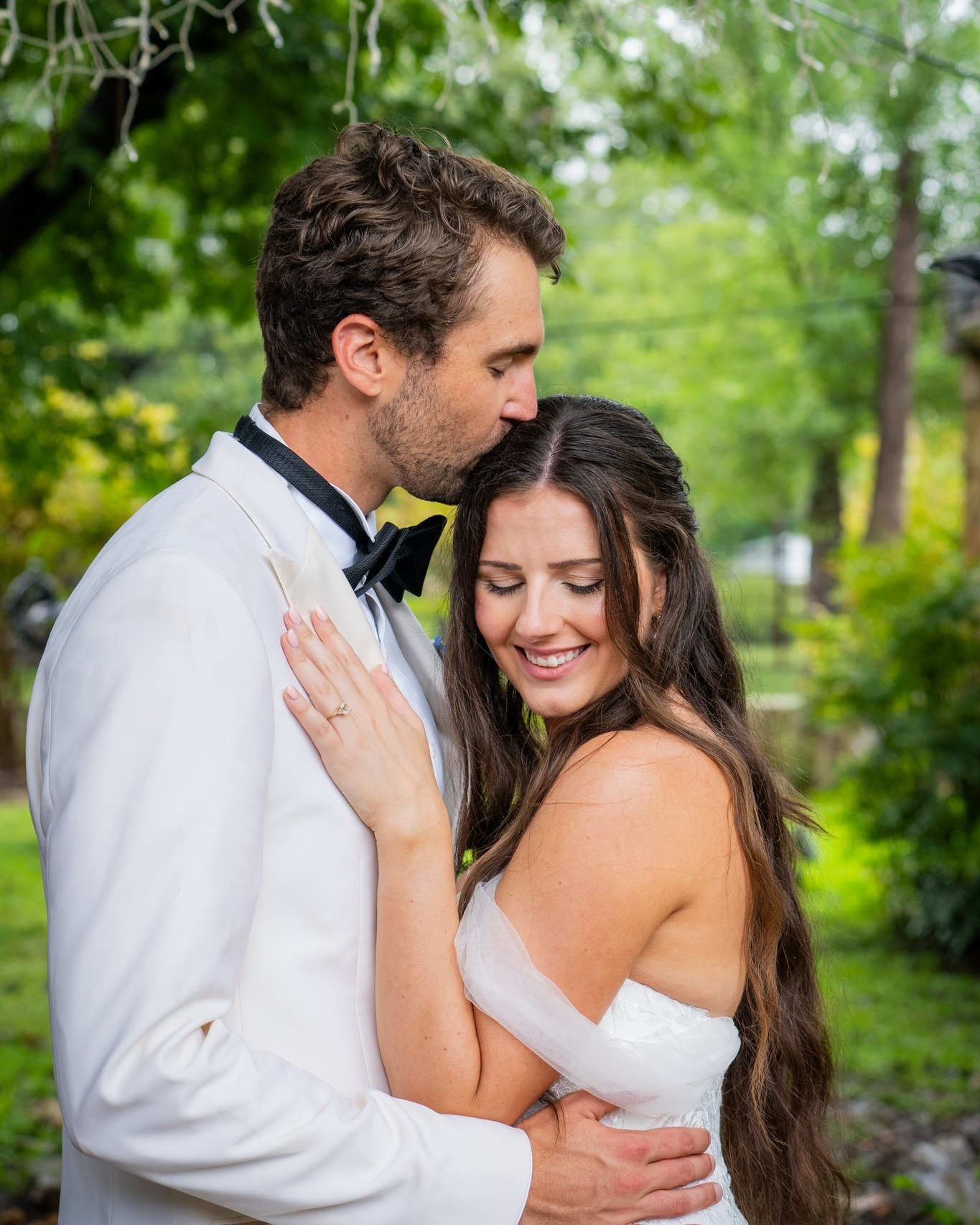 All my life has found its meaning #austinweddingphotographer #austinweddingphoto #austinwedding