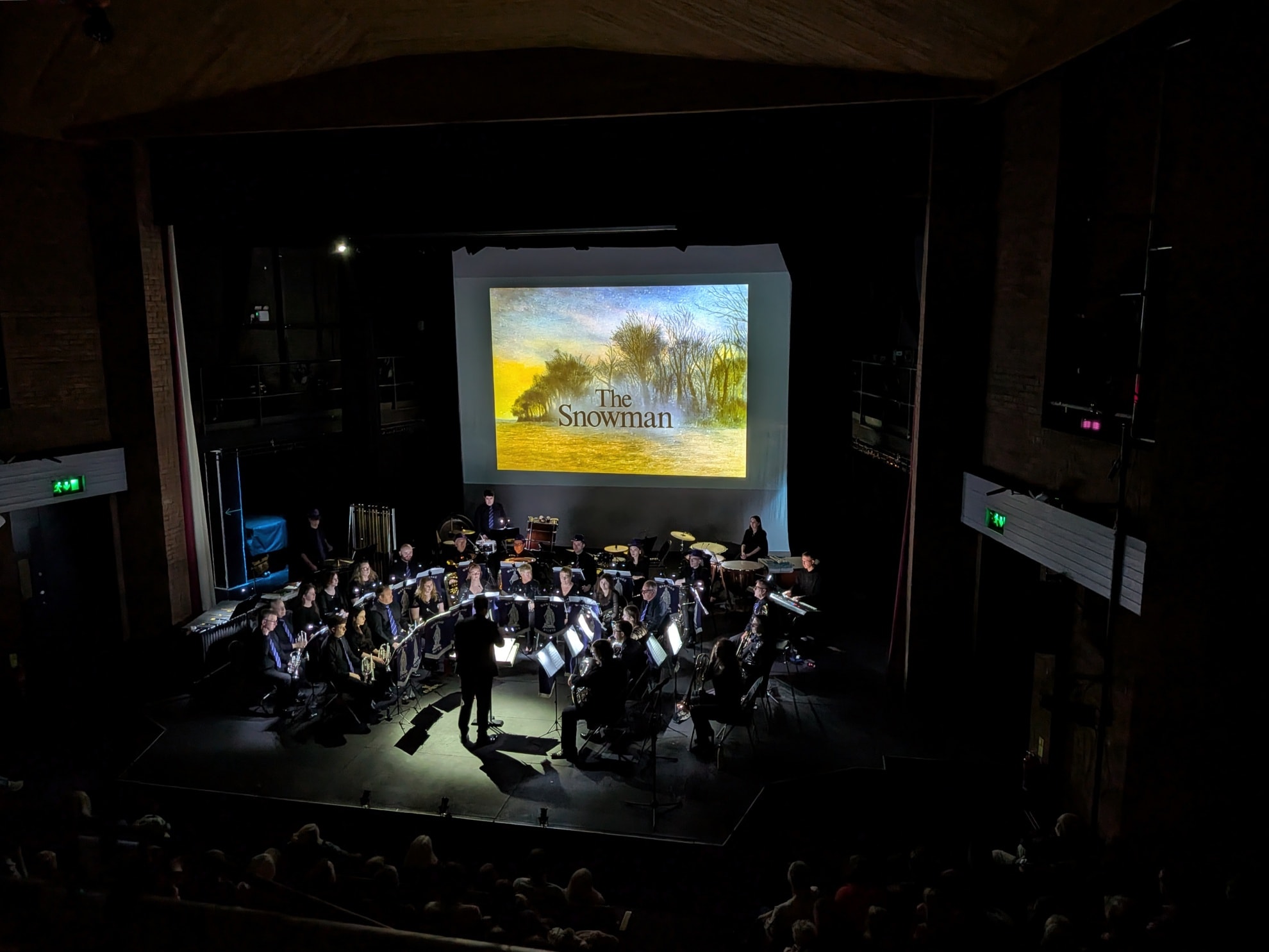 The Snowman Live with Wantage Band - completed for 2025 โ
Hugely grateful to all 700+ people who came along today, supported the band and enjoyed the magic of The Snowman! The band really do love these festive family concerts and we can't thank The @ameytheatre enough for all their help today! โ๏ธ
It's not over quite yet for Wantage Band. They'll be at The Orchard Centre in Didcot on Wednesday for @bbcoxford Carols. It's a free event starting at 7pm. Hope to see you there!
#BrassBand #Snowman #Christmas #Wantage #Oxfordshire