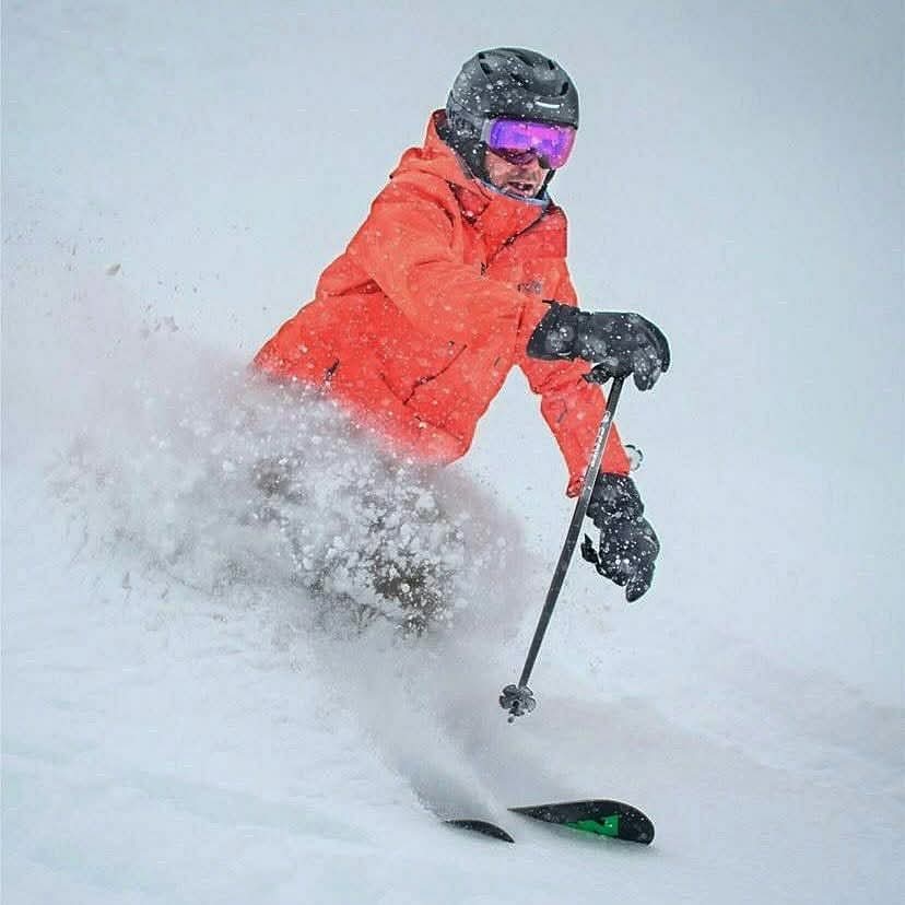 Say hello to Patrick, our Bluegreen BLD General Manager 👋🏼🌿
Patrick thrives at the intersection of design + build, enjoying the full journey of a project as it evolves from early concepts into fully realized landscapes.✏🏡
With deep horticultural expertise and a strong ability to manage complex installations, Patrick plays a key role in ensuring our projects are not only visually compelling, but thoughtfully executed. He is especially passionate about creating landscapes that are practical to maintain, resilient, and designed to perform in harsh mountain climates. ✨
When not on site, you’ll likely find Pat skiing whenever conditions allow, chasing fresh lines and embracing the same terrain, climate, and seasonal rhythms that influence our work every day 🎿❄️⛰️
#employeespotlight #meettheteam #landscapearchitecture #colorado #design #outdoorliving #EmployeeHighlights #DesignLife #BehindTheDesign #LifeOutsideTheStudio