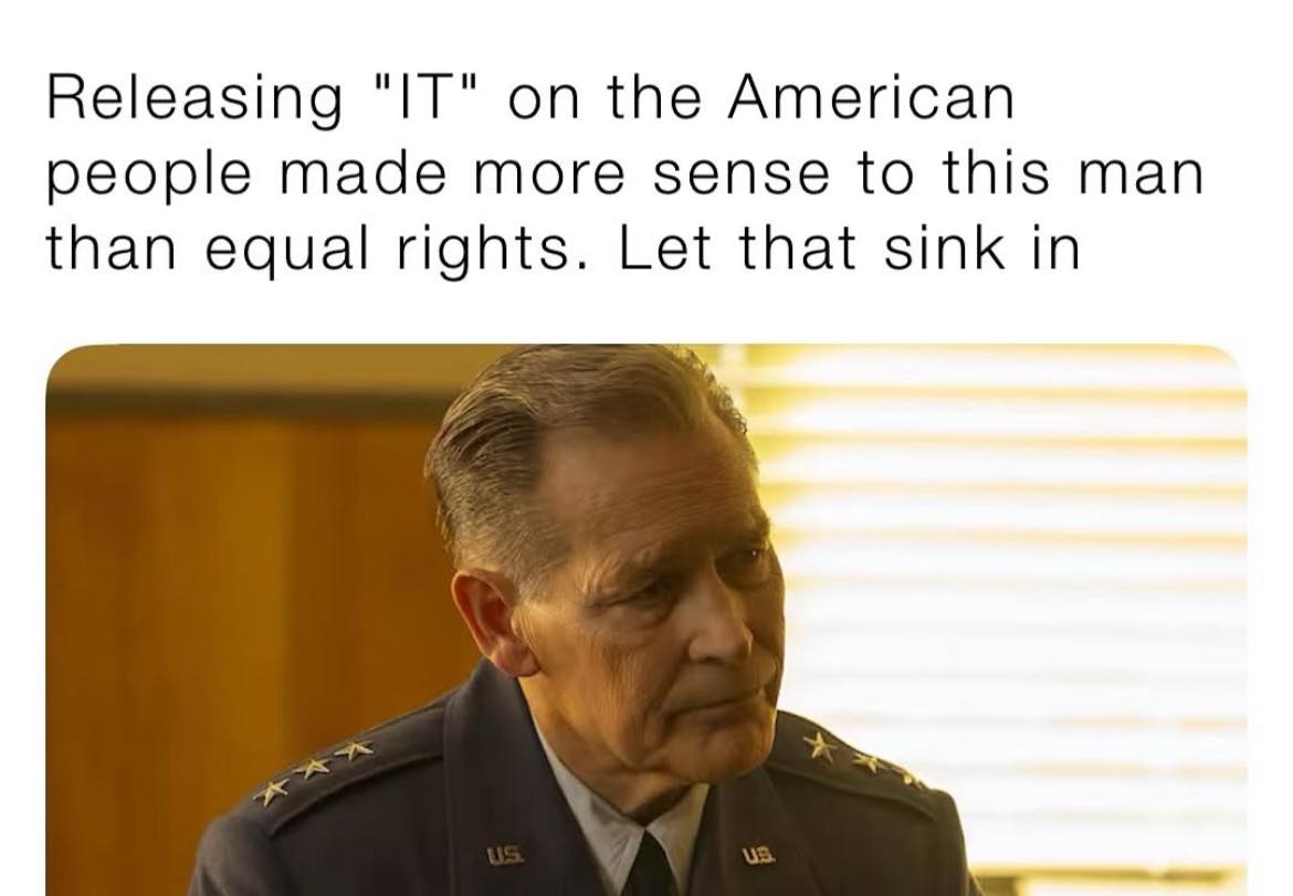 If you watched welcome to Derry you realize this dude got exactly what he deserved. Also shoutout our homie Rich Santos gone but not forgotten.
#WelcomeToDerry #derry #pennywise #pennywisethedancingclown #horror #horrorjunkie #stephenking