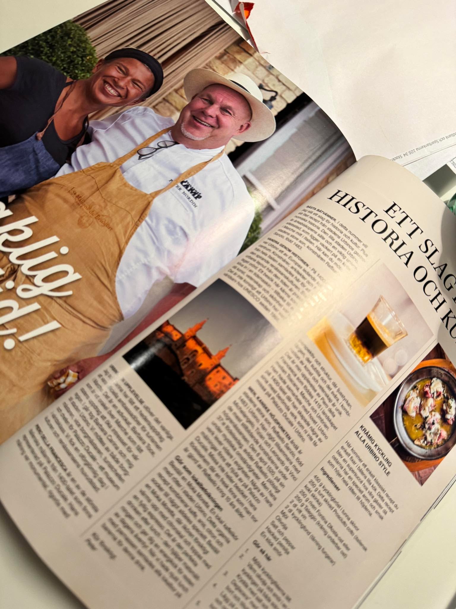 ALLORA!
Missa inte mina reportage i Kungliga motorbåtsklubbens exklusiva magasin,
KMK-NYTT, från Marche i centrala Italien 🇮🇹.
I detta nummer berättar jag om renässansens huvudstad Urbino, med ett underbart recept.
I nästa nummer Nr 4 berättar jag om de
’7 fiskarnas fest’ som inträffar på julafton. Låt dig svepas med hur man firar jul på riktigt i Italien 🇮🇹.
Läs mina reportage och låt dig inspireras.
Hörde att december haft 20 min sol i Stockholm medan vi i Marche har vi haft 20 min moln, resten sol och blå himmel.
Hälsningar
Peter och Carina
casasanruffino.com
matlangtan.com
How I wish, how I wish you were here.