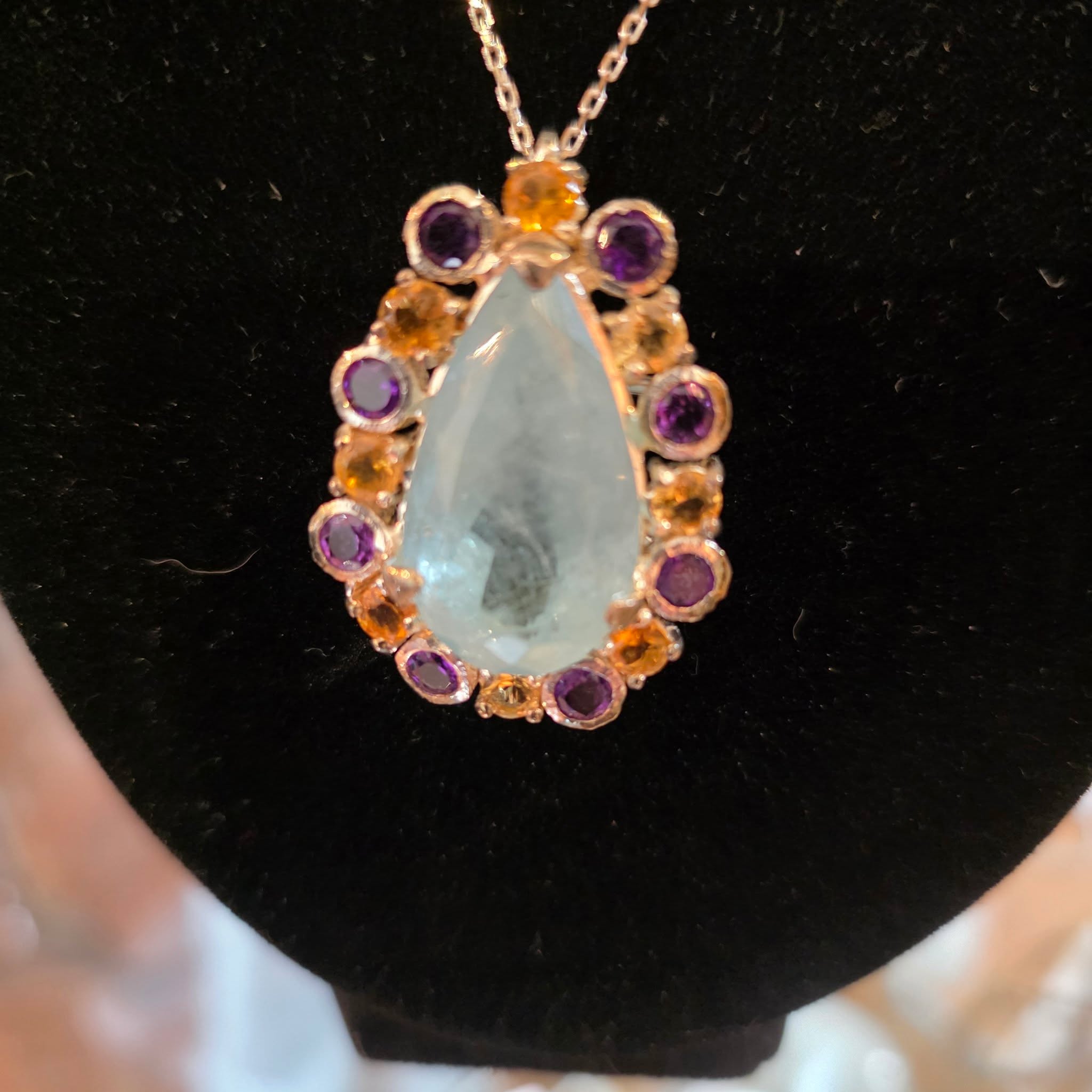 Holiday Hours - Today Thursday 12/18 5PM - 8PM, Friday and Saturday 12PM - 6PM. Also many handmade items plus gift certificates online at www.soulsidekick.com.