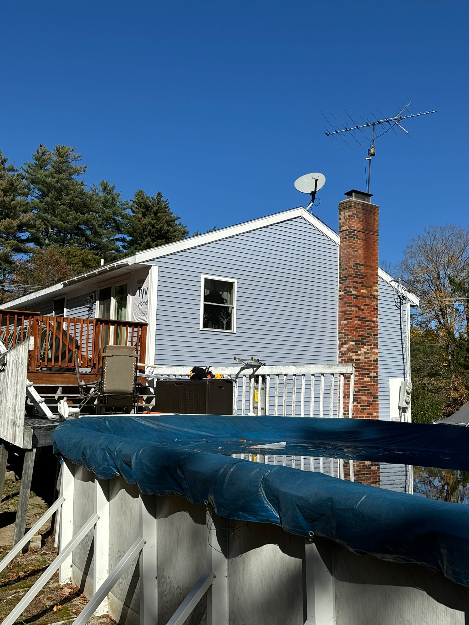 A fresh look for a home full of memories.
We updated this Jaffrey home from aging white siding to a clean Blue-Gray exterior, instantly giving it a modern, refreshed feel while honoring the character of the house.
Simple update. Big impact.
— Freedom Framing & More LLC