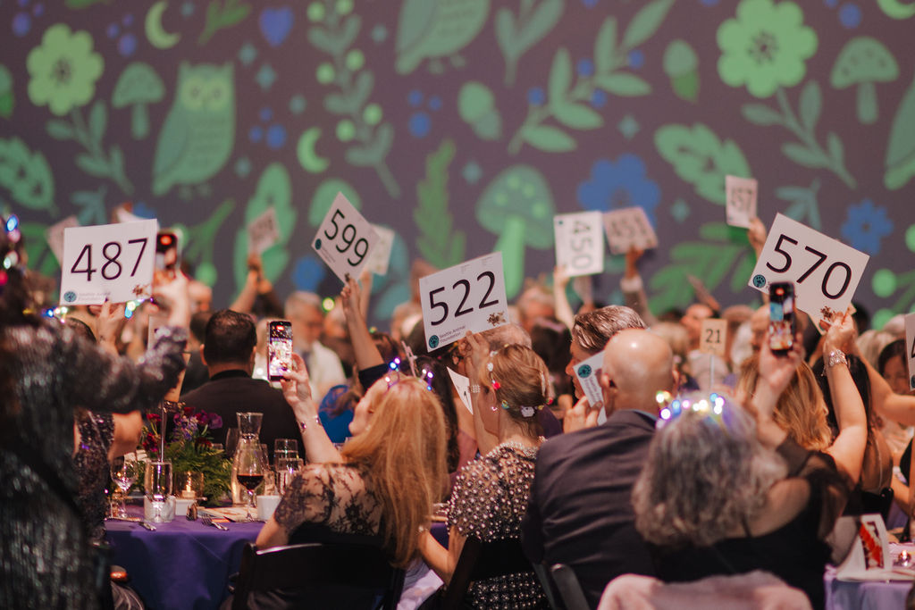 ✨🐾 A night straight out of a fairytale! 🐾✨
Seattle Animal Foundation’s Furevermore Gala transformed into a magical forest where guests mingled with adorable cats and dogs, bid on paws-itively amazing auction items, and even went home with one-of-a-kind pet portraits by a local Seattle artist @dozfy .
A truly un-fur-gettable evening supporting an incredible mission — proof that when community comes together, magical things happen. 🌲💛
#gfsevents #nonprofitfundraising #nonprofitlife
@seattleanimalfoundation
Photographer: TNP Photography
Venue: @fremont_studios
Auctioneer: @jschenfeld
Emcee: @leahpezzetti
Caterer: @tuxedosandtennisshoes
Decor: @flora.grand.wendy
Photobooth: @luxeboothnw