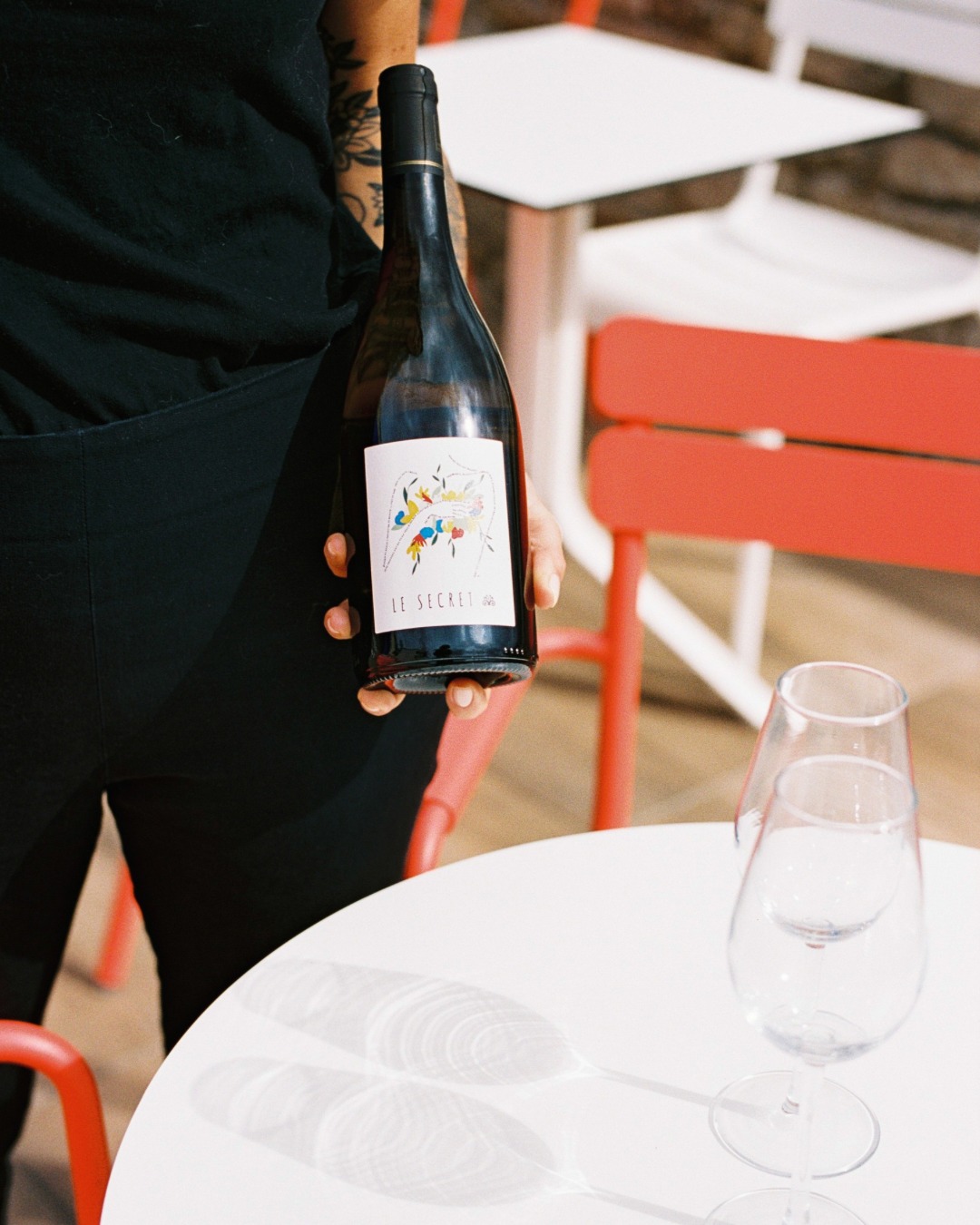 Profitez des derniers jours d’ouverture du restaurant 💙
Nous fermerons lundi à 16h, et ce jusqu’au jeudi 5 février 2026 inclus.
👉🏼 Ce week-end, dernier brunch
Un brunch qui se veut détox, tout en douceur, après les fêtes et leurs beaux moments conviviaux :
en famille, entre amis… ou en solo, simplement pour se faire du bien 🌿
🕚 De 11h à 15h
📍 Avec ou sans réservation
Faites-nous confiance…
on saura vous surprendre ✨
-
Entre Nous
35 rue de la marine
29730 Le Guilvinec
+33 (0)2 98 92 73 56
Ouvert du jeudi au lundi 🌈
#entrenous #guilvinec #entrenousguilvinec #restaurantguilvilnec #brunch #brunchdetox #dernierjour #paysbigoudensud #bigoudenjoy
Crédit photo : @marineburucoa