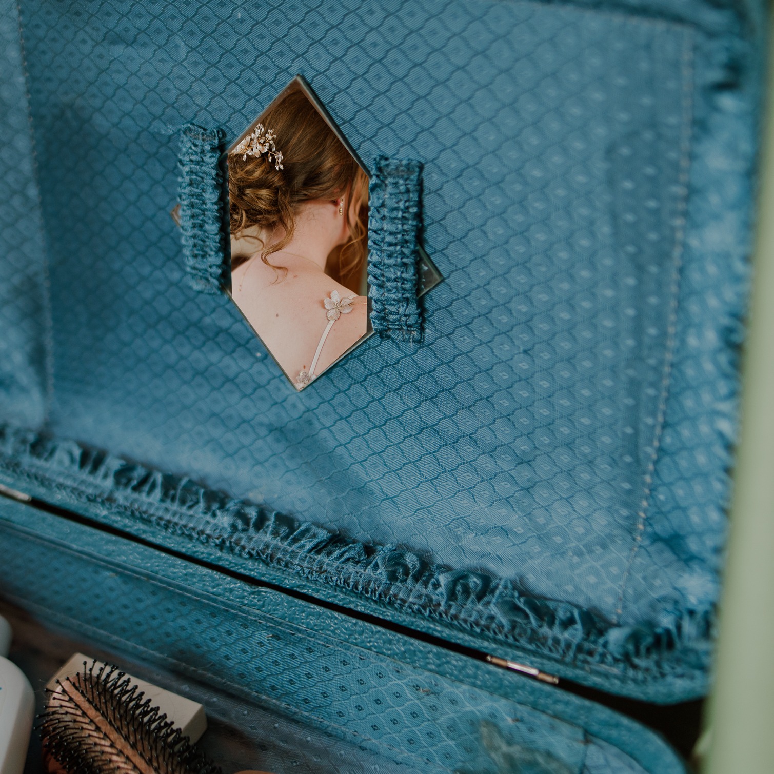 Mr. & Mrs Smiles and a few favorites while they were getting ready for their big day <3
.
.
.
.
.
Anne-MariePhotography.com
New England Wedding Proff. Photographer
#VermontWeddings #vermontweddingvenue #VermontWeddingPlanner #vtwedding #vermontwedding #vermontweddings #vermontweddingbarn #vermontweddingvenue #vermontweddingplanner #vermontweddingflowers #vermontweddingphotography #vermontweddingphotographer #castlehillresortwedding #vtweddinginspo #vermont_igers #vermontlife #vermont #Vermont