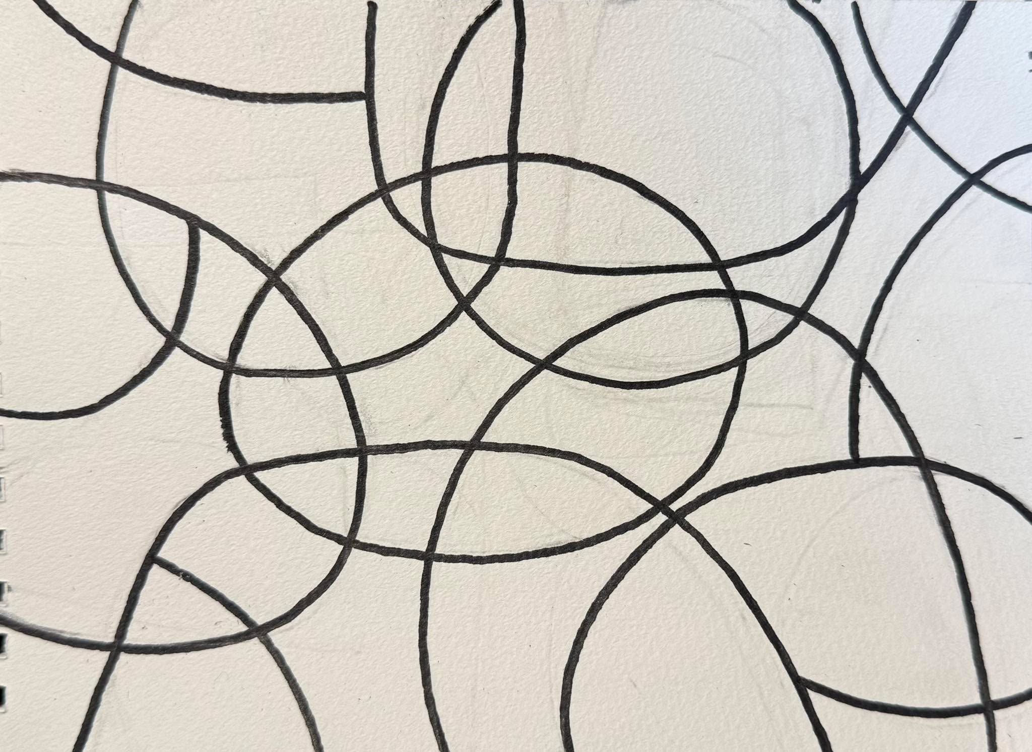 新しいステージの創作をはじめる
気持ちのいい「アブストラクト」を描く
「Na bona Sensibilità’」 (感度最高)
スケッチから気持ちよくして、線から面へと意識が移行する。
「感度最高」:ローマ弁で「Na bona Sensibilità’」
このタイトルは描いたものが人の感覚を揺さぶることができれば素晴らしいと思い考えたものである。その感覚が「気持ちのいい」「綺麗」「美しい」「面白い」などと色んなものであり、私の描いたものからそれらの感覚を共有できる、感度の高い作品を描いてみたいと思った。新しいリスタートに抜群な感度のある作品を発表する。