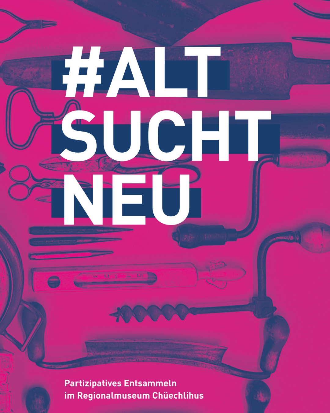 #ALTSUCHTNEU 📙
Was passiert, wenn ein Museum gemeinsam mit der Bevölkerung entscheidet, was gesammelt bleibt? 🤝
Im Regionalmuseum Chüechlihus haben wir genau das drei Jahre lang ausprobiert.
Die neue Publikation «#ALTSUCHTNEU. Partizipatives Entsammeln im Regionalmuseum Chüechlihus» zeigt, wie dieses Pionierprojekt im Emmental umgesetzt wurde – mit Einblicken, Bildern und Erfahrungen aus der Praxis.
📖 Jetzt bestellbar über unsere Website
#AltSuchtNeu mit Medienpartner: @radio_neo1, Projekt- & Buchpartnerin: @skkg_winterthur
#DeakzessionWhaaaat? #LearningFromLangnau #chüechlihus #emmental #langnau #oberemmental #kultur #kulturerbe #lebendigeskulturerbe #entsammeln #chüechlihus #emmental #museumarbeit #partizipation
@gemeinde_langnau @emmentalvalley @gabriellaalvarezhummel