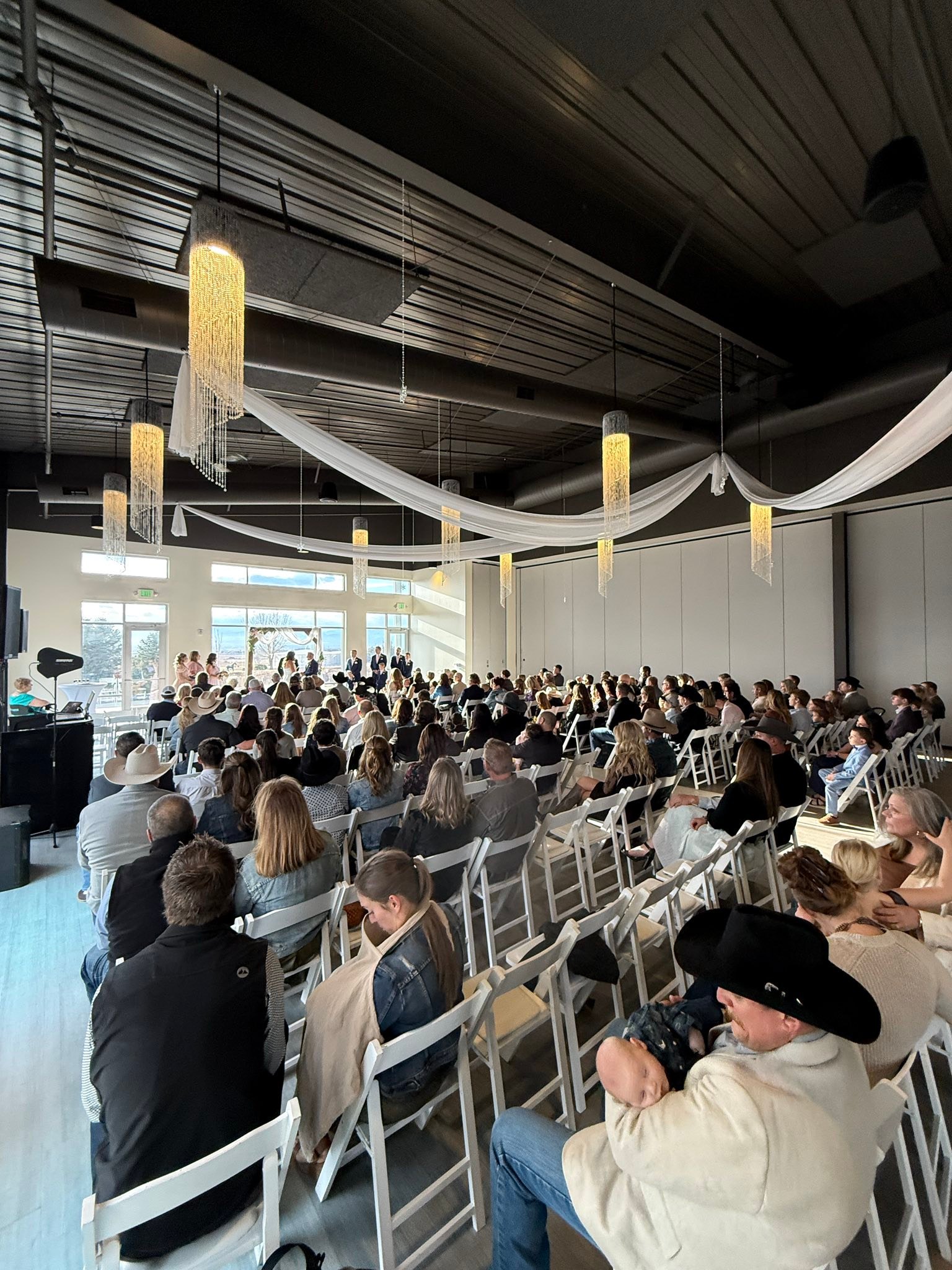 Last Wedding of 2025! Congratulations Mr. & Mrs. Josh Schmidt at @windsongestate