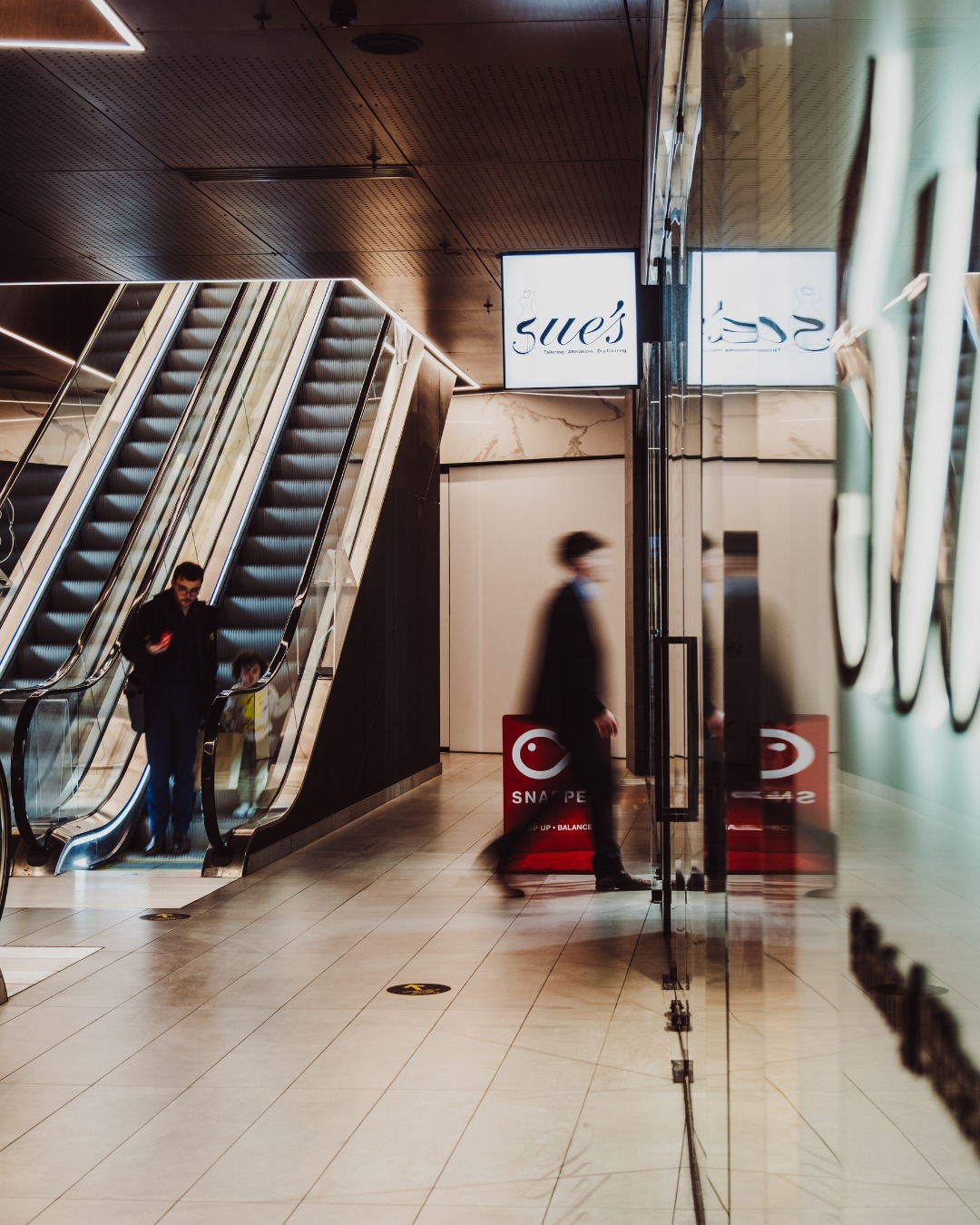 Good for your clothes, even better for the planet. ♻️
A torn seam or loose hem doesn’t need to mean goodbye. Bring it to @sues.repairs, because small fixes make a big difference.�
Stop by 18 Willis and wear your values proudly.��#18WillisSt #WellingtonCBD