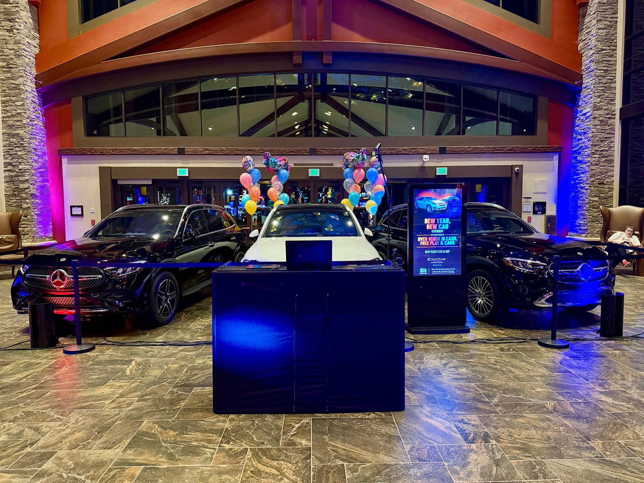 Ring in the New Year the right way at Choctaw Casino Pocola.
I’ll be on deck New Year’s Eve from 8:00 PM to 2:00 AM, delivering a high-energy open-format set. Throwbacks, current hits, dance floor classics, and everything in between. No limits, just the right record at the right moment.
Can’t make it in person? No problem. I’ll be live streaming the entire set, start to finish, so you can bring the countdown with you wherever you’re celebrating.
Midnight hits once. Let’s make it count.
Livestream will be via www.mixcloud.com/DJMidniteNWA