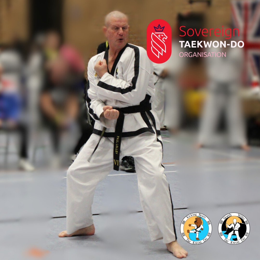 🥋 Day 3 of our 12 Days of Christmas!
Today we’re talking TECHNIQUE — the core of Taekwondo.
In our classes you’ll learn:
🔸 How to kick with proper power and accuracy
🔸 Clean stances and footwork for balance
🔸 Strong hand techniques and blocking skills
🔸 Good posture, timing and control
🔸 Safe, effective movement for beginners
Good technique makes you:
✔️ Safer
✔️ Faster
✔️ Stronger
✔️ More confident
New starters train FREE all January!
Current students: introduce a friend who stays 3 months and get a FREE month of training.
Ready to learn the right way? Message us to join!
#SovereignTaekwondo #TaekwondoTechnique #MartialArtsSkills #Kickstart2026 #NewStartersWelcome #LearnSomethingNew #MartialArtsTraining #TaekwondoFamily